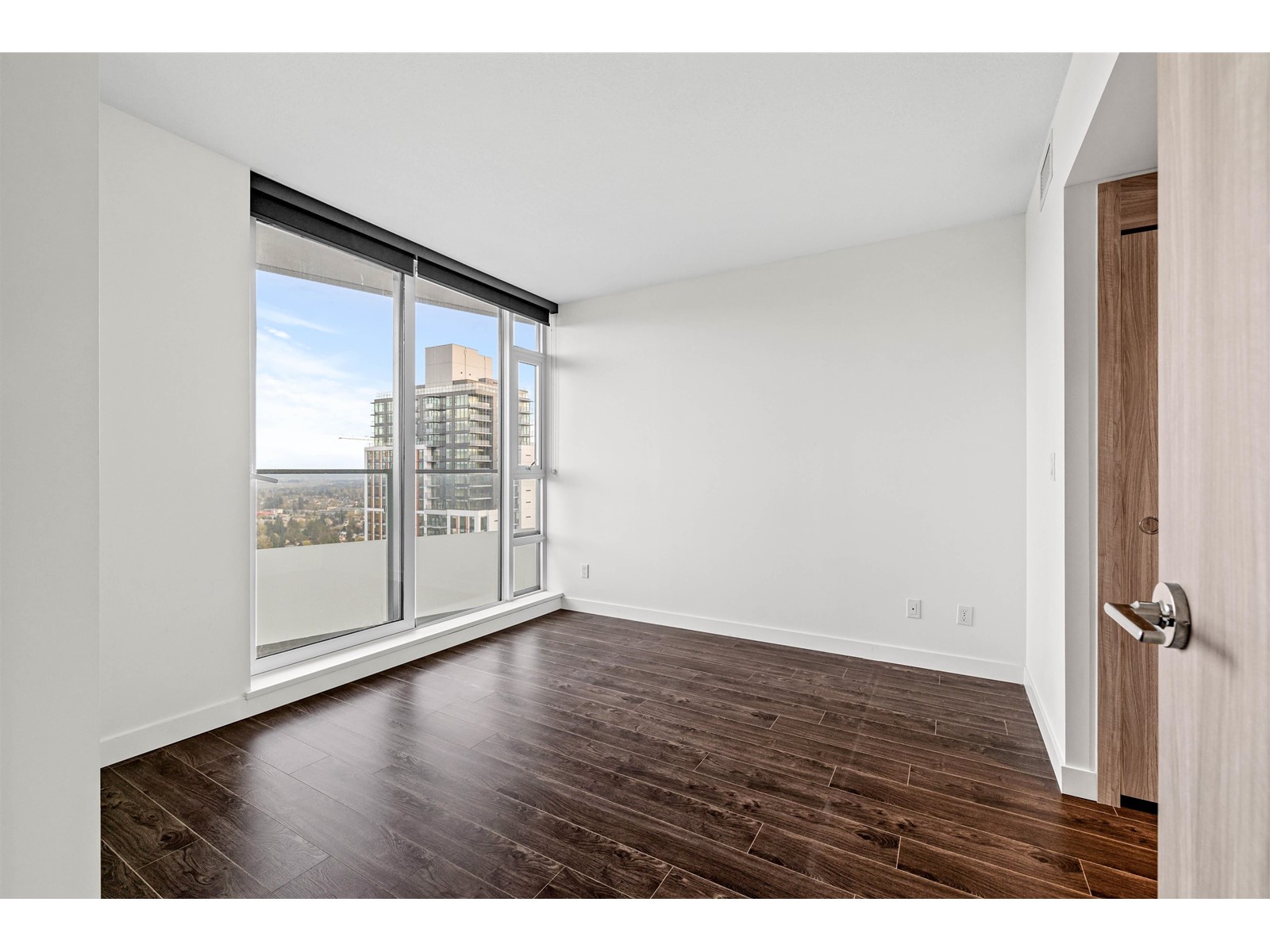 3707 9887 Whalley Boulevard, Surrey, British Columbia  V3T 0P4 - Photo 13 - R2990031