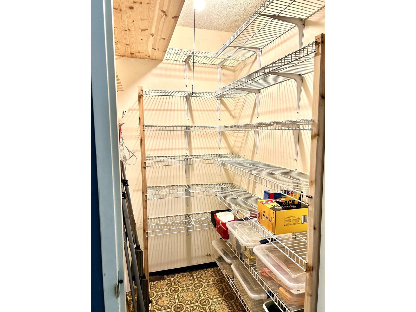 110 14935 100 Avenue, Surrey, British Columbia  V3R 1J6 - Photo 13 - R2989737