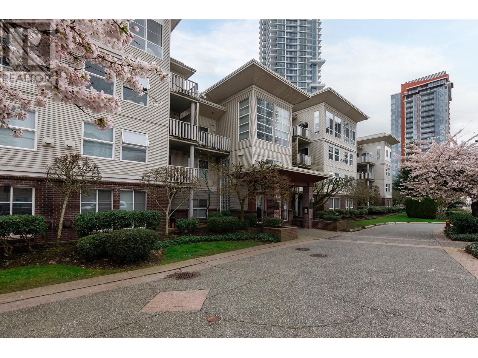 311 522 SMITH AVENUE, coquitlam, British Columbia