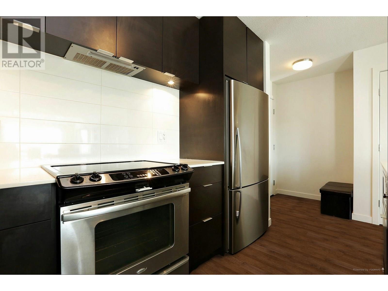 306 1673 Lloyd Avenue, North Vancouver, British Columbia  V7P 0A9 - Photo 6 - R2990077