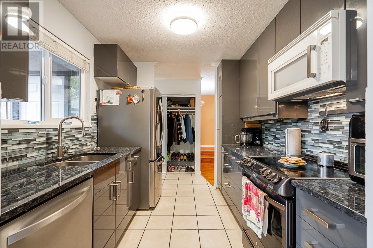 Property at 102D 3655 SHAUGHNESSY STREET image 3