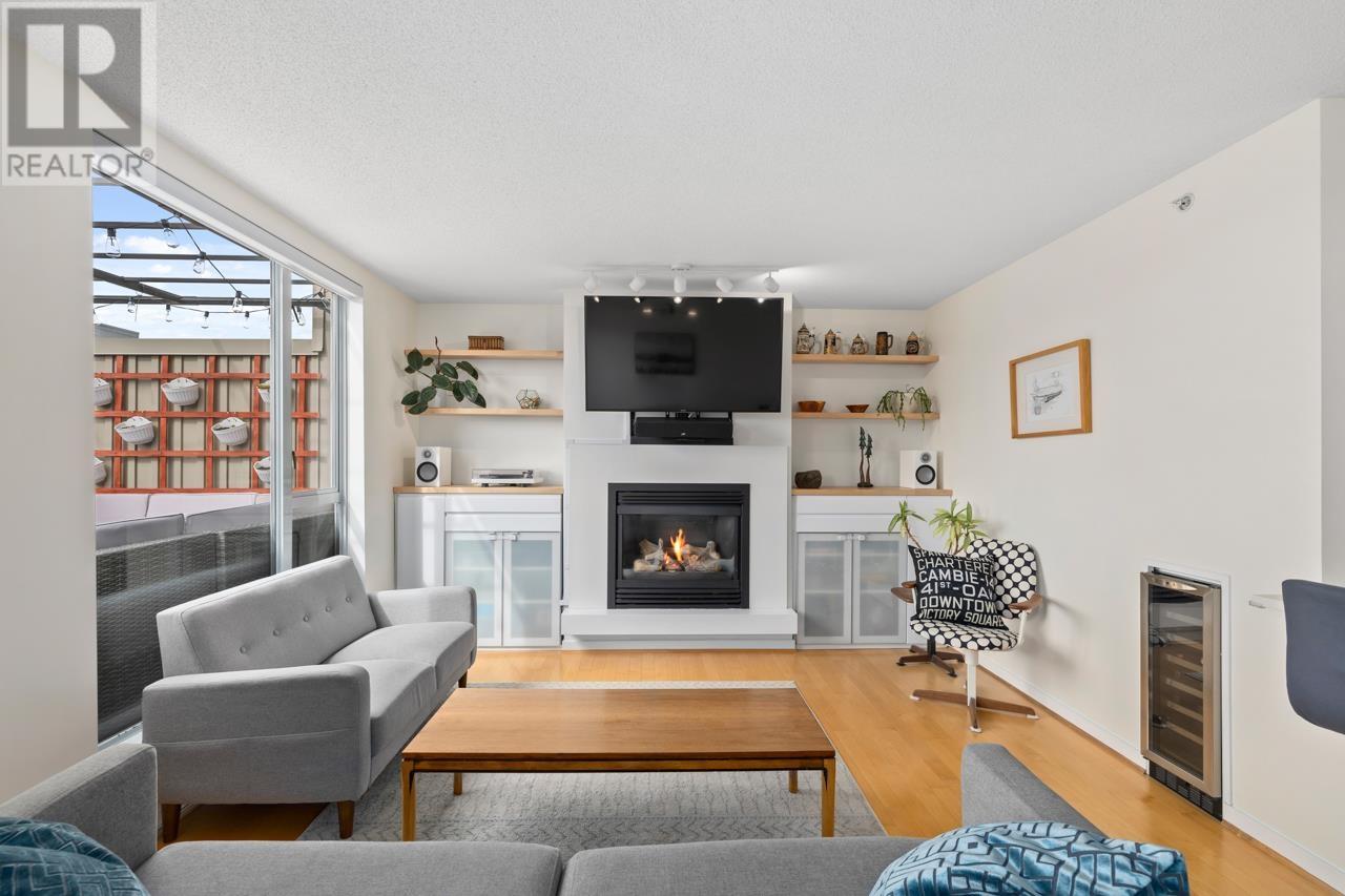403 2768 Cranberry Drive, Vancouver, British Columbia  V6K 4V1 - Photo 2 - R2990095