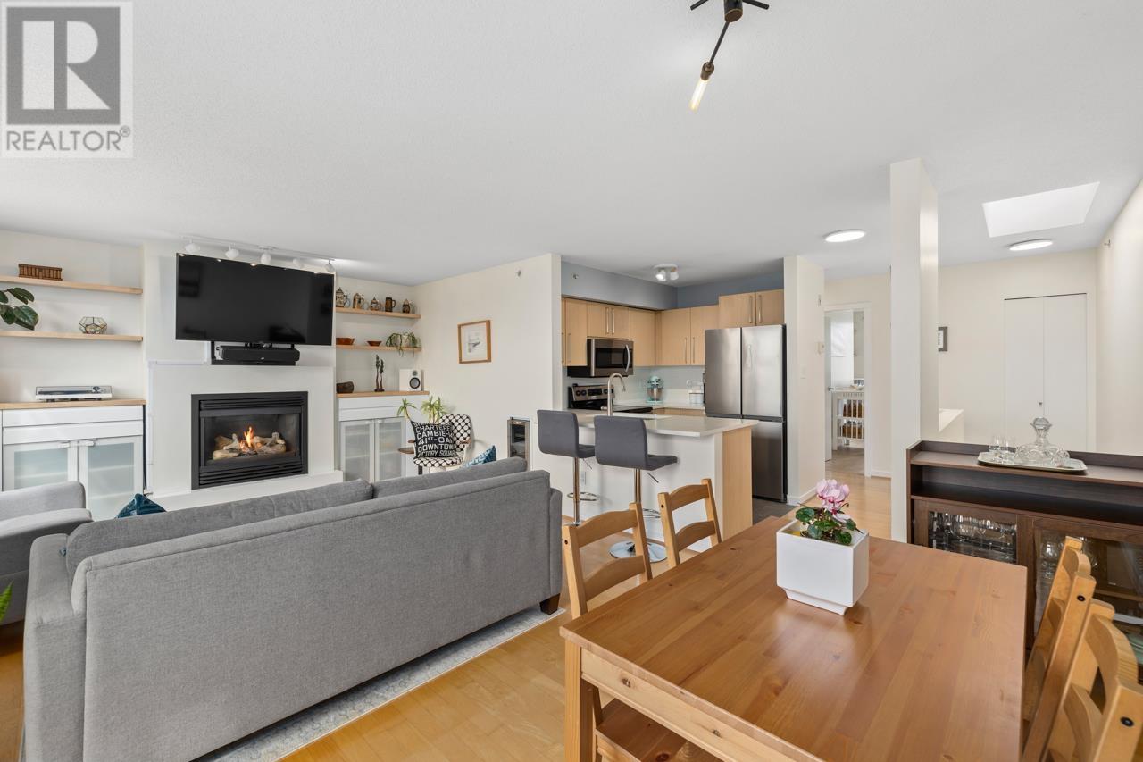 403 2768 Cranberry Drive, Vancouver, British Columbia  V6K 4V1 - Photo 9 - R2990095