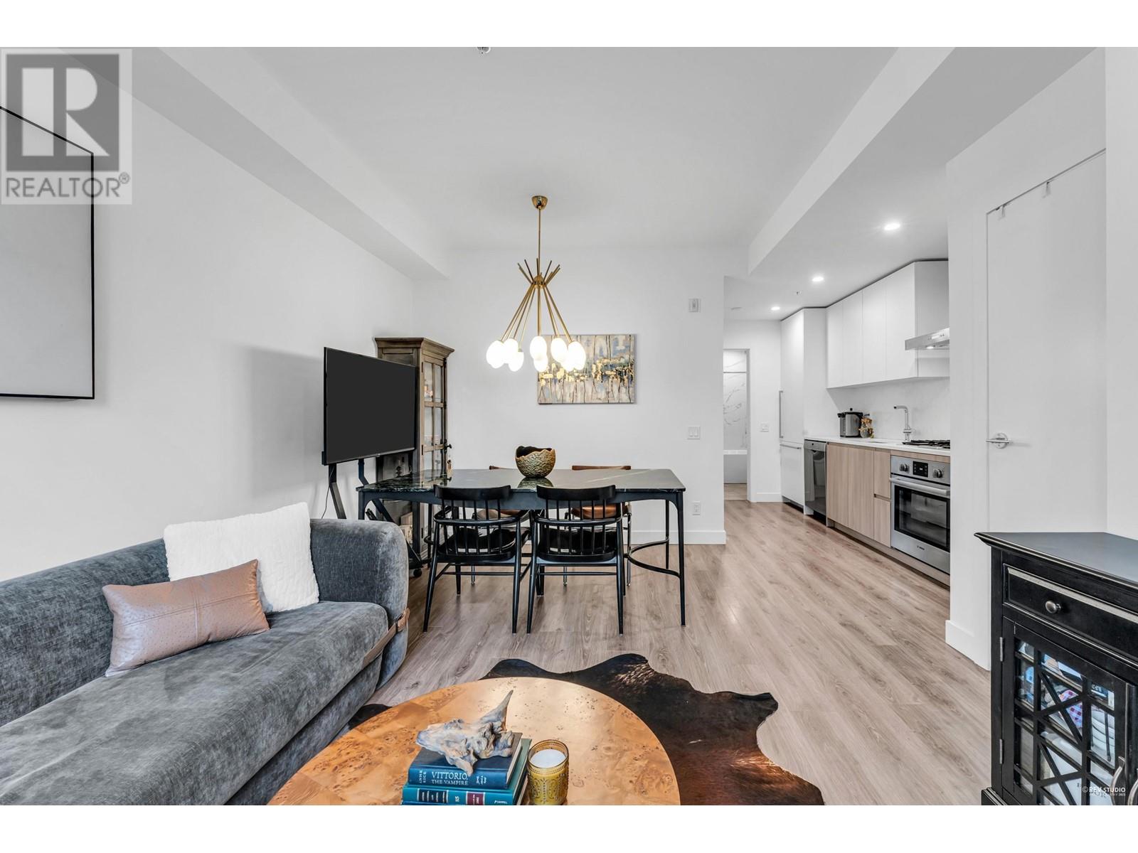 129 2060 Curling Road, North Vancouver, British Columbia  V7P 0C6 - Photo 4 - R2990108