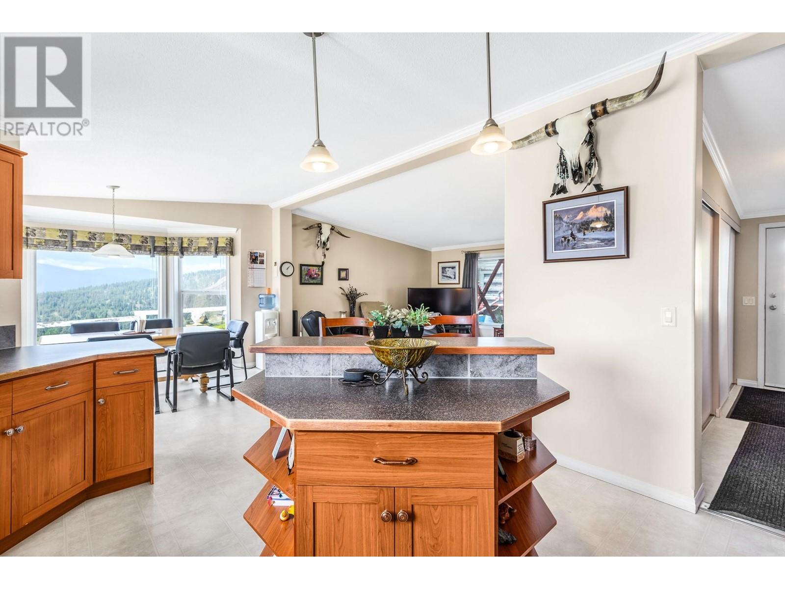 18125 Hereford Road, Lake Country, British Columbia  V4V 1B6 - Photo 7 - 10342879
