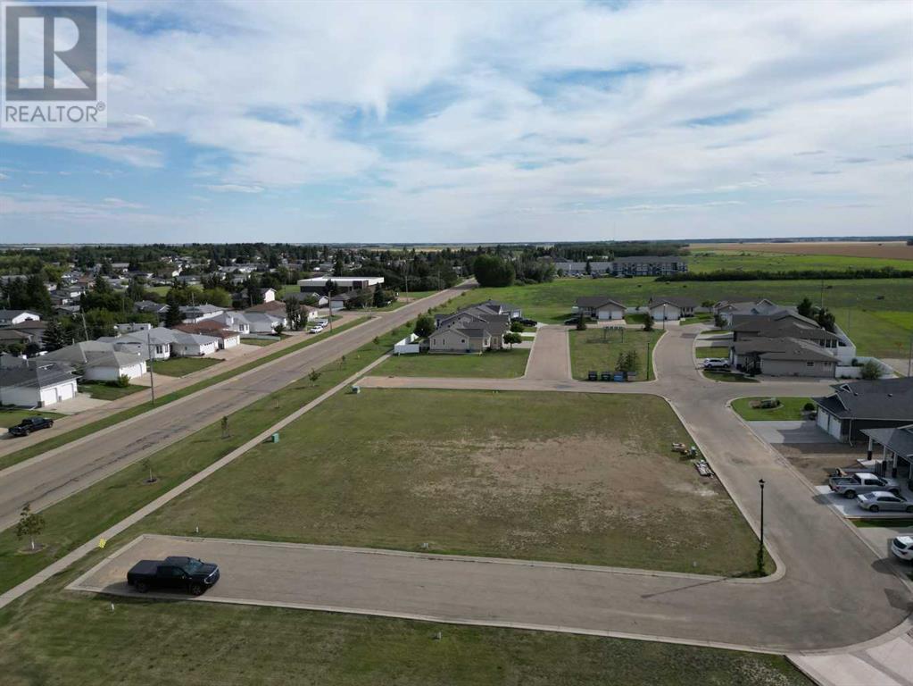 11 + 12, 4801 61 St Vegreville, Ab, Out Of Province_alberta, Alberta  T9C 1R7 - Photo 4 - A2211799