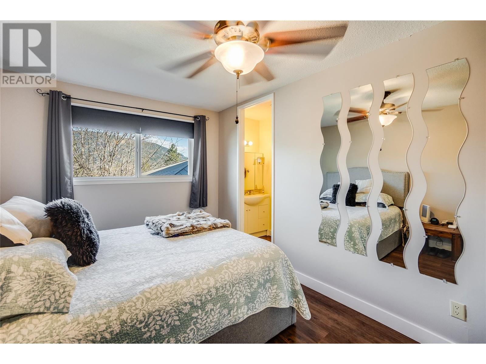 1907 Riverside Crescent, Castlegar, British Columbia  V1N 3W5 - Photo 20 - 10343261
