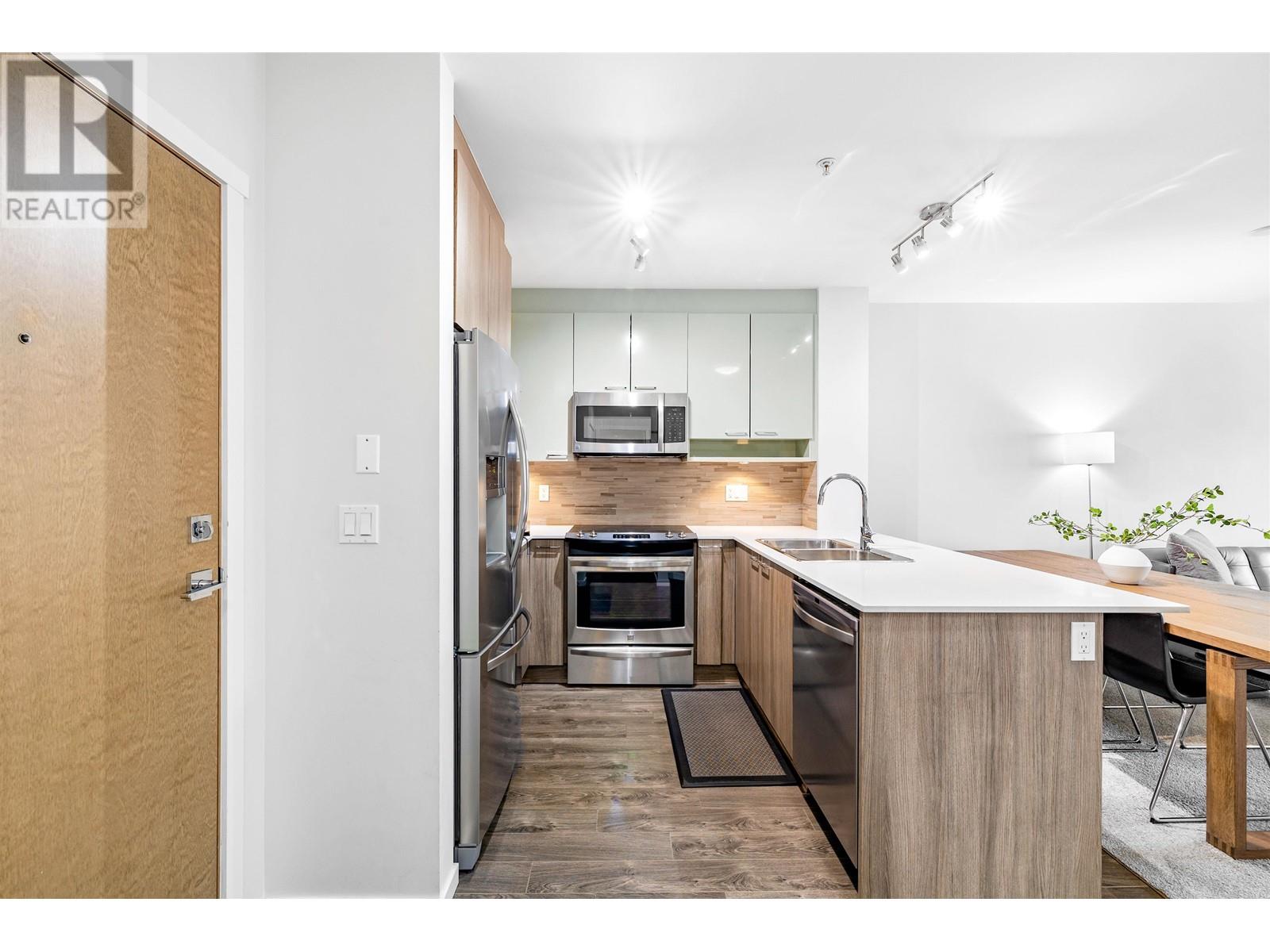 308 210 Lebleu Street, Coquitlam, British Columbia  V3K 4L6 - Photo 6 - R2990010