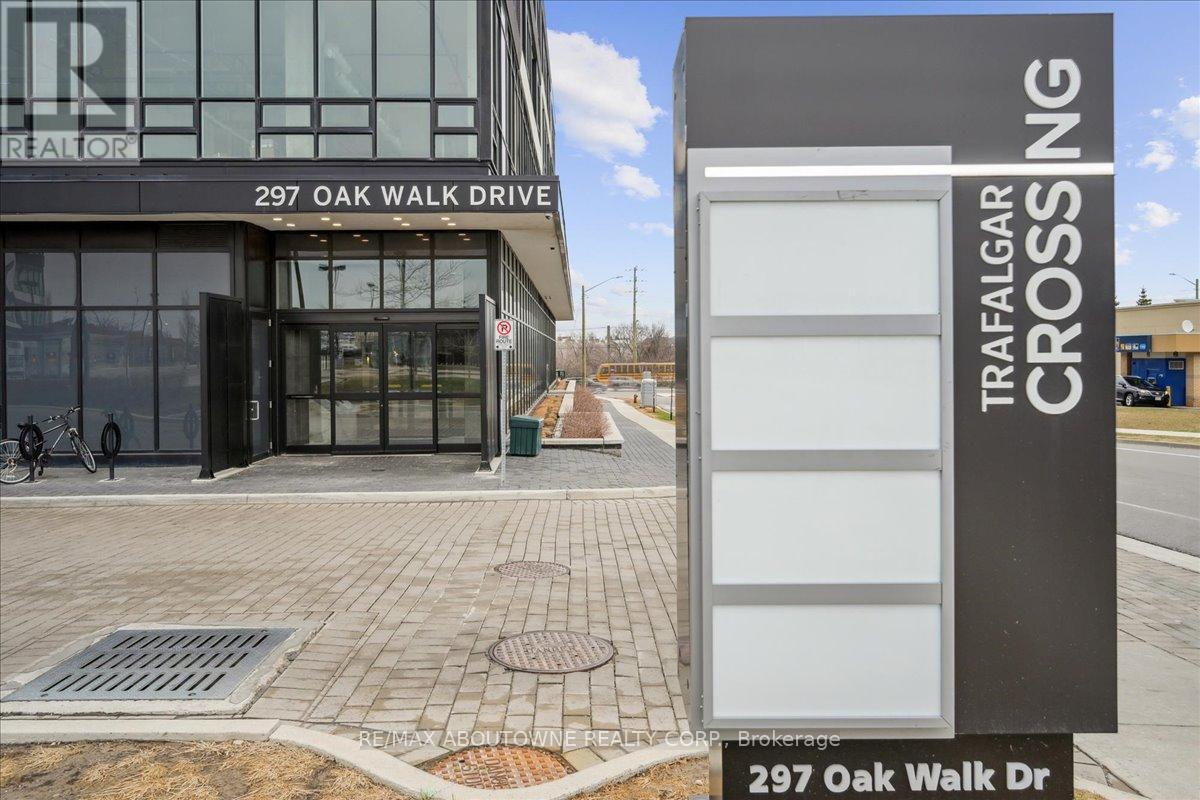 Property at 2203 - 297 OAK WALK DRIVE image 4