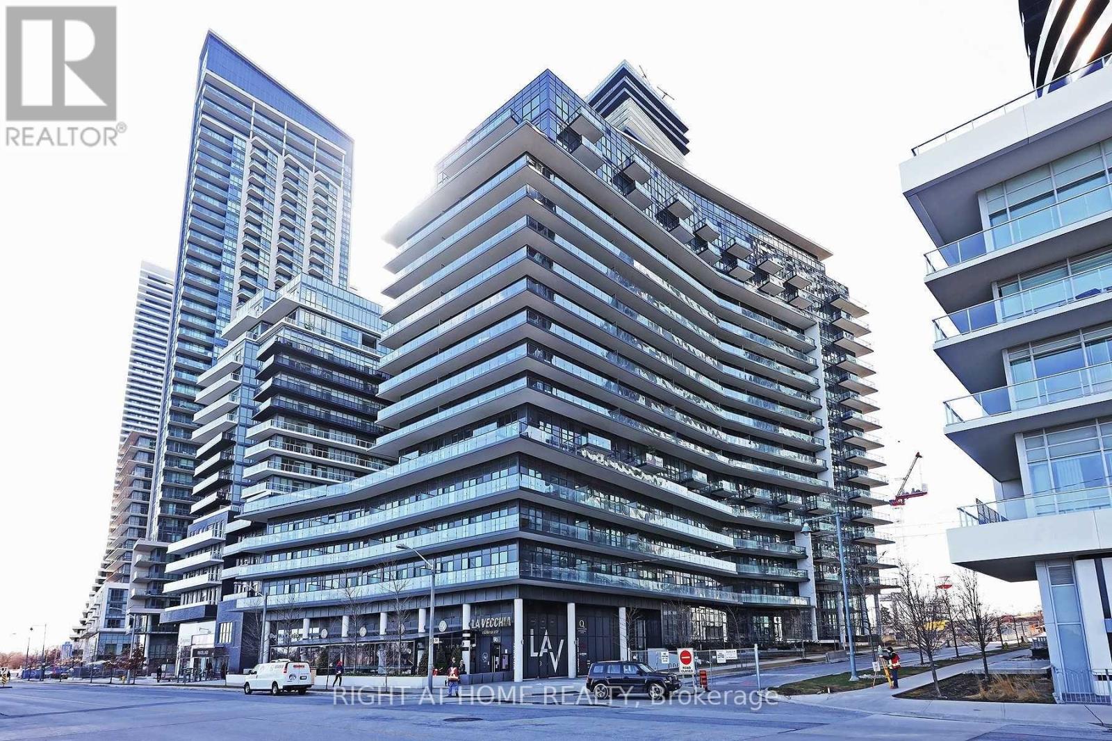 803 - 39 ANNIE CRAIG DRIVE, Toronto, Ontario