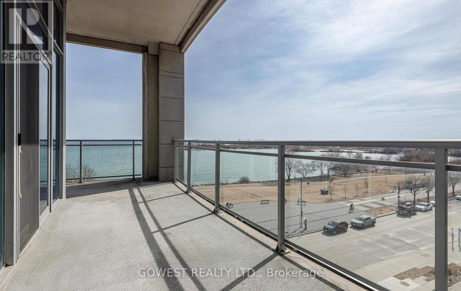 Property at 414 - 58 MARINE PARADE DRIVE image 3