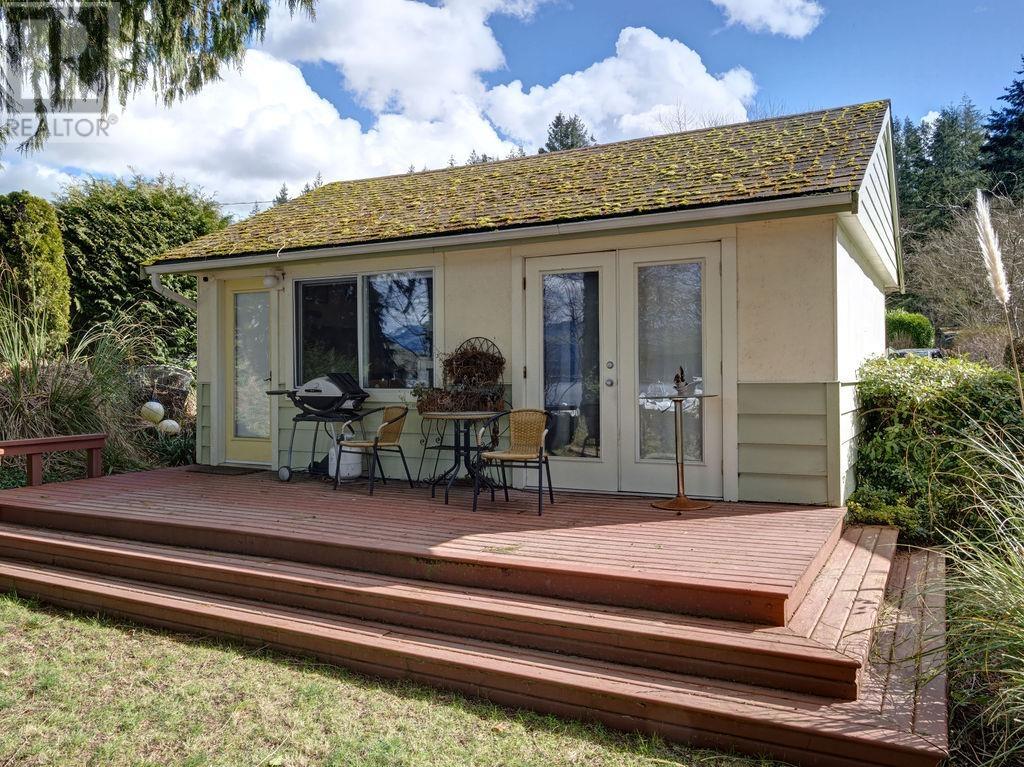 Property at 5535 KONTIKI ROAD image 3