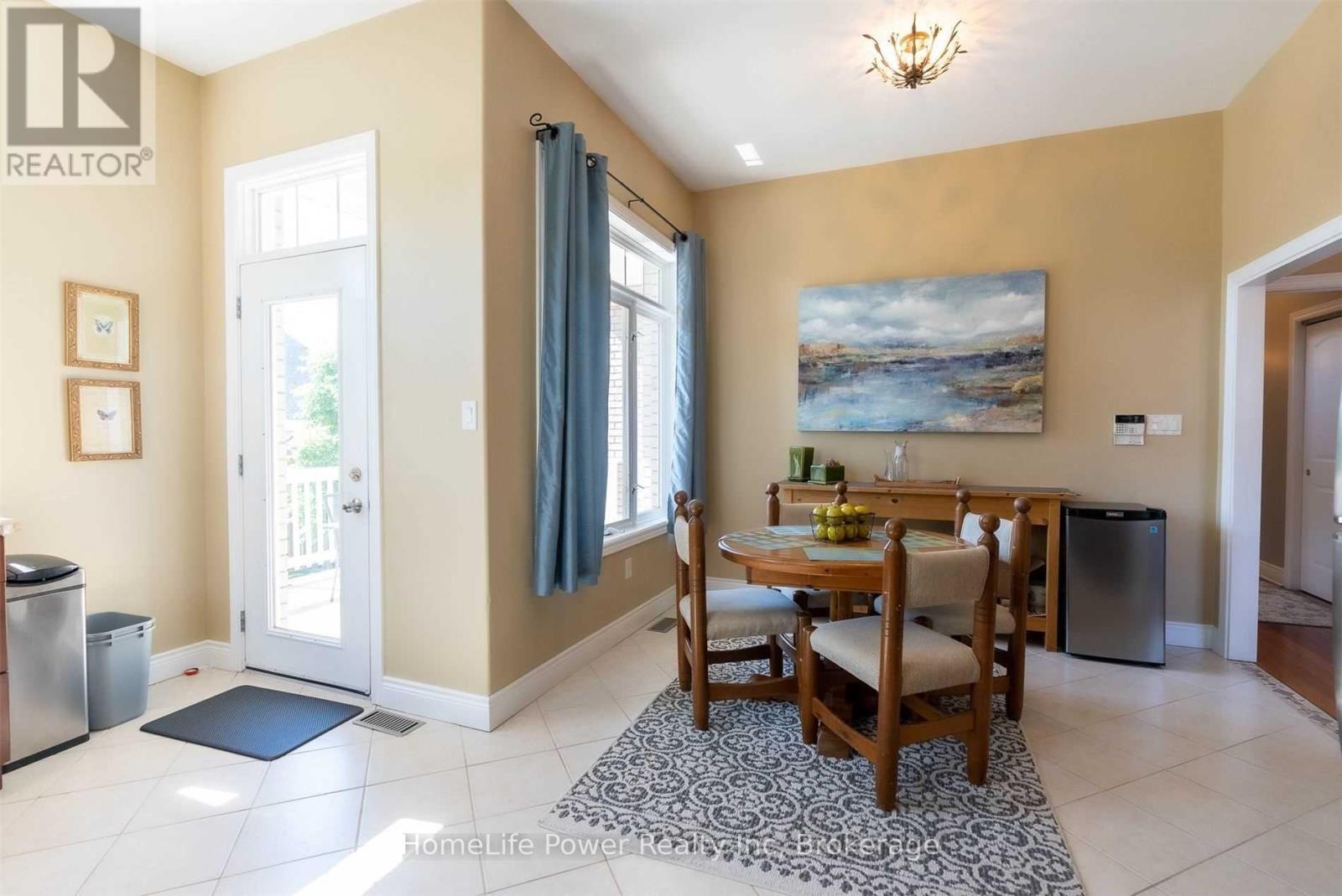8 Bianca Drive, Niagara-On-The-Lake, Ontario  L0S 1J0 - Photo 11 - X12082329