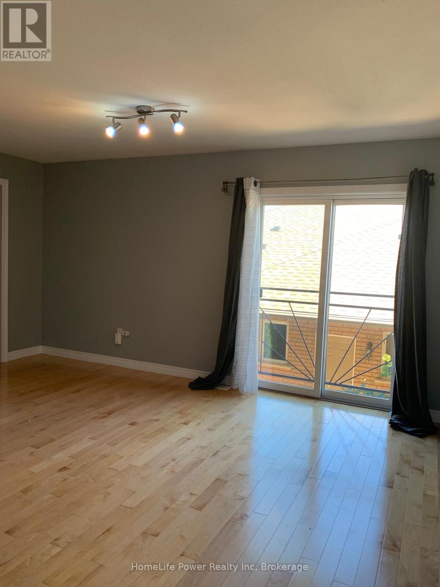 8 Bianca Drive, Niagara-On-The-Lake, Ontario  L0S 1J0 - Photo 18 - X12082329