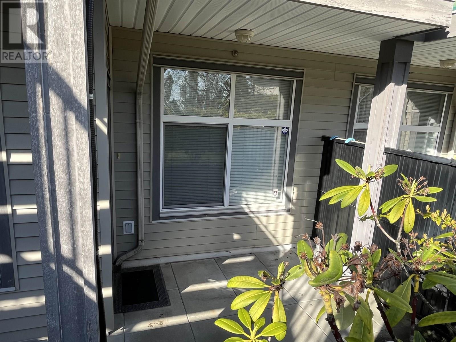 109 7333 16th Avenue, Burnaby, British Columbia  V3N 0A8 - Photo 12 - R2989202