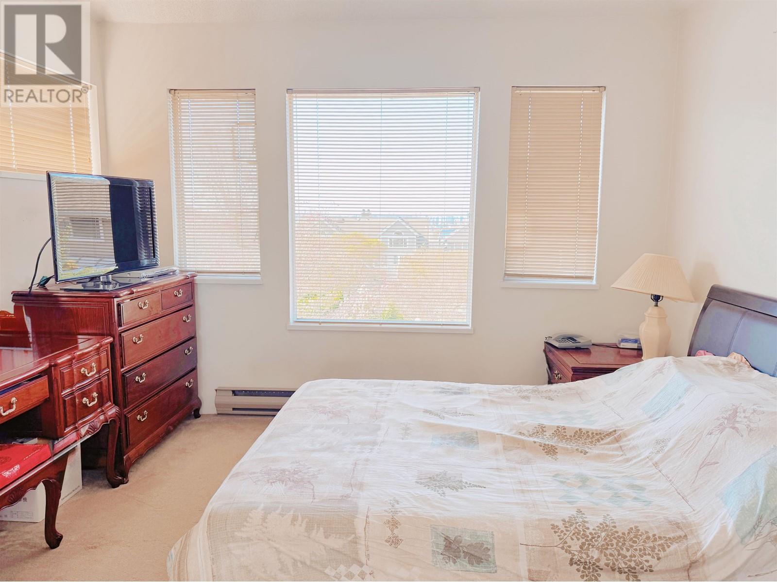 5 220 E Keith Road, North Vancouver, British Columbia  V7L 1V5 - Photo 5 - R2989996