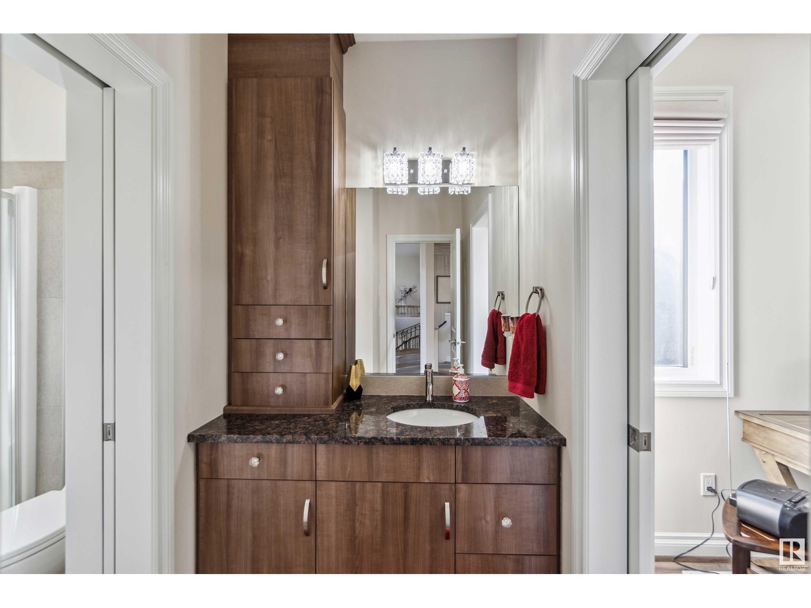 Property at 71 RATELLE CI image 3