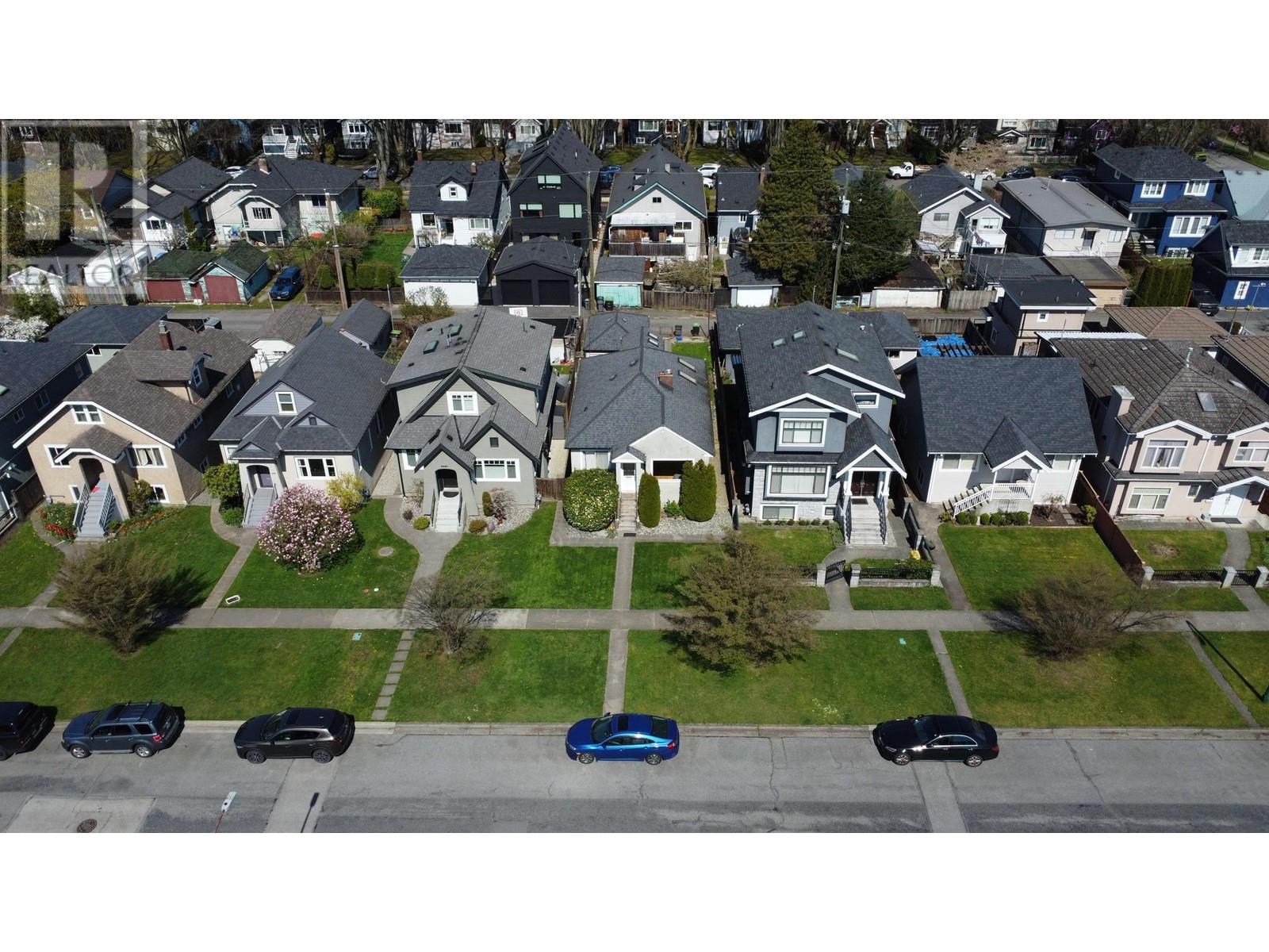 2653 Charles Street, Vancouver, British Columbia  V5K 3A4 - Photo 5 - R2990123