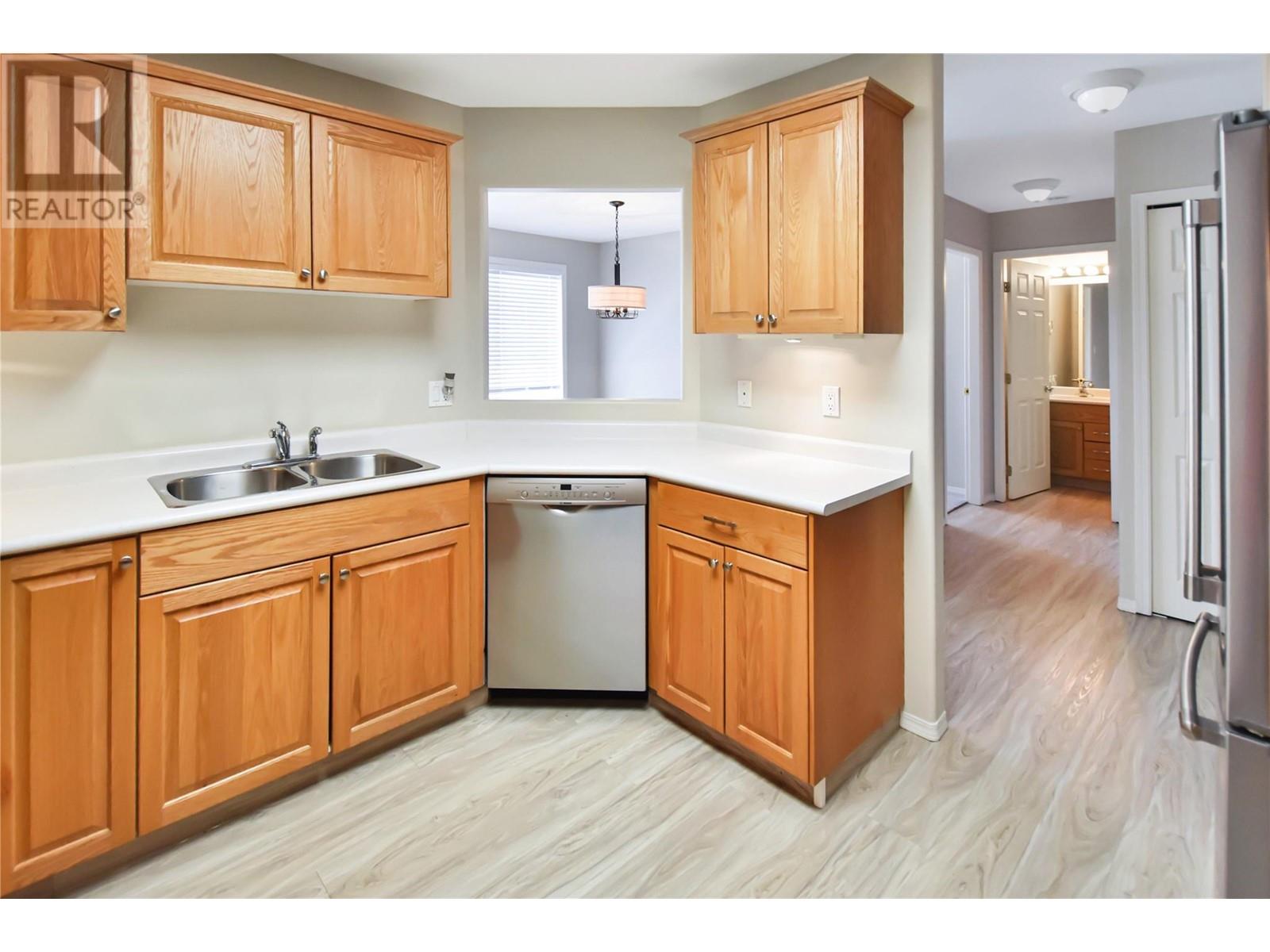 1201 Kokanee Drive N Unit# 106, Cranbrook, British Columbia  V1C 6P8 - Photo 7 - 10343285