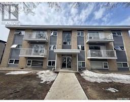 19 38 Spence STREET Hillsdale