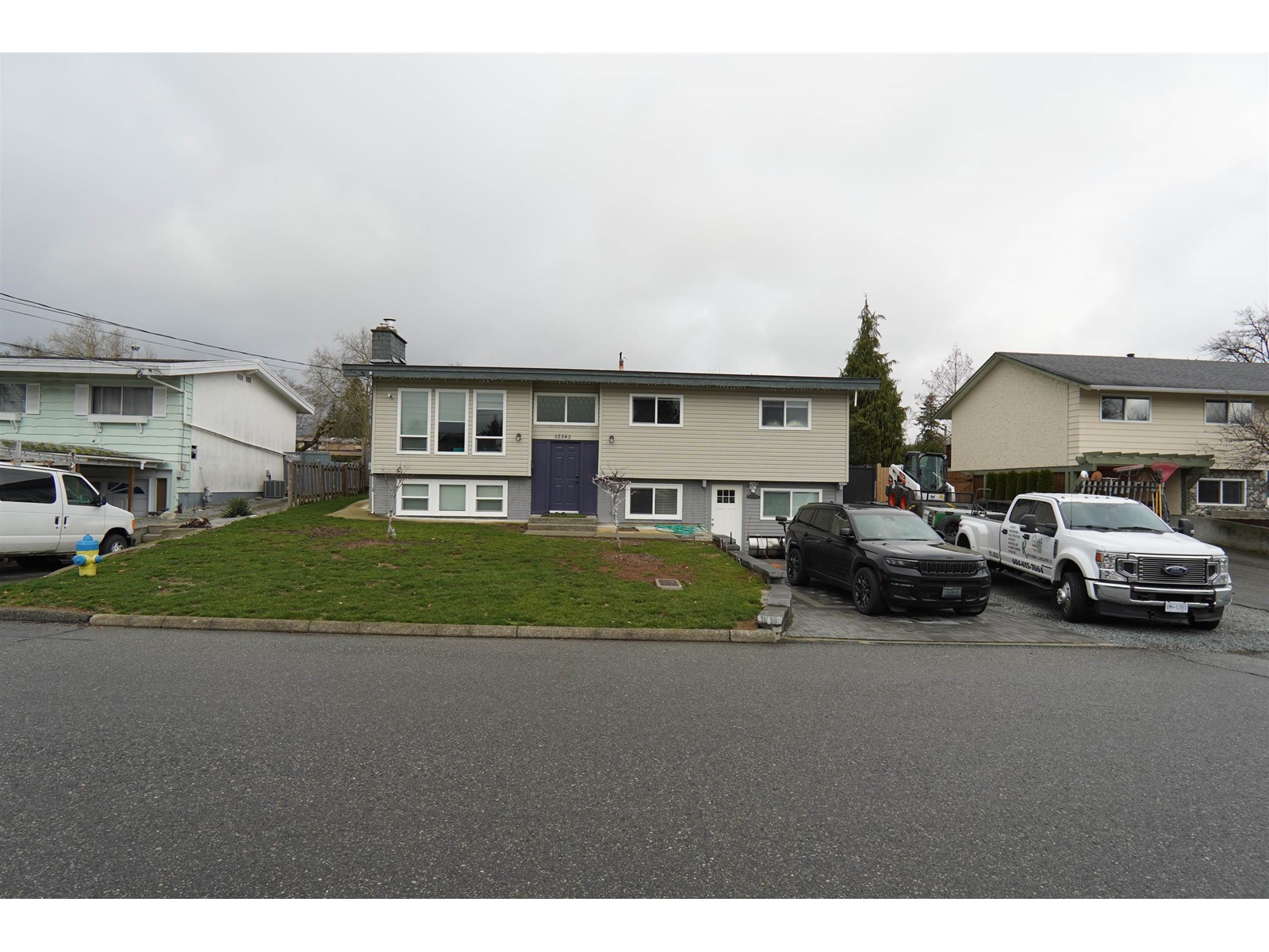 32263 Diamond Avenue, Mission, British Columbia  V2V 1M3 - Photo 10 - R2962119