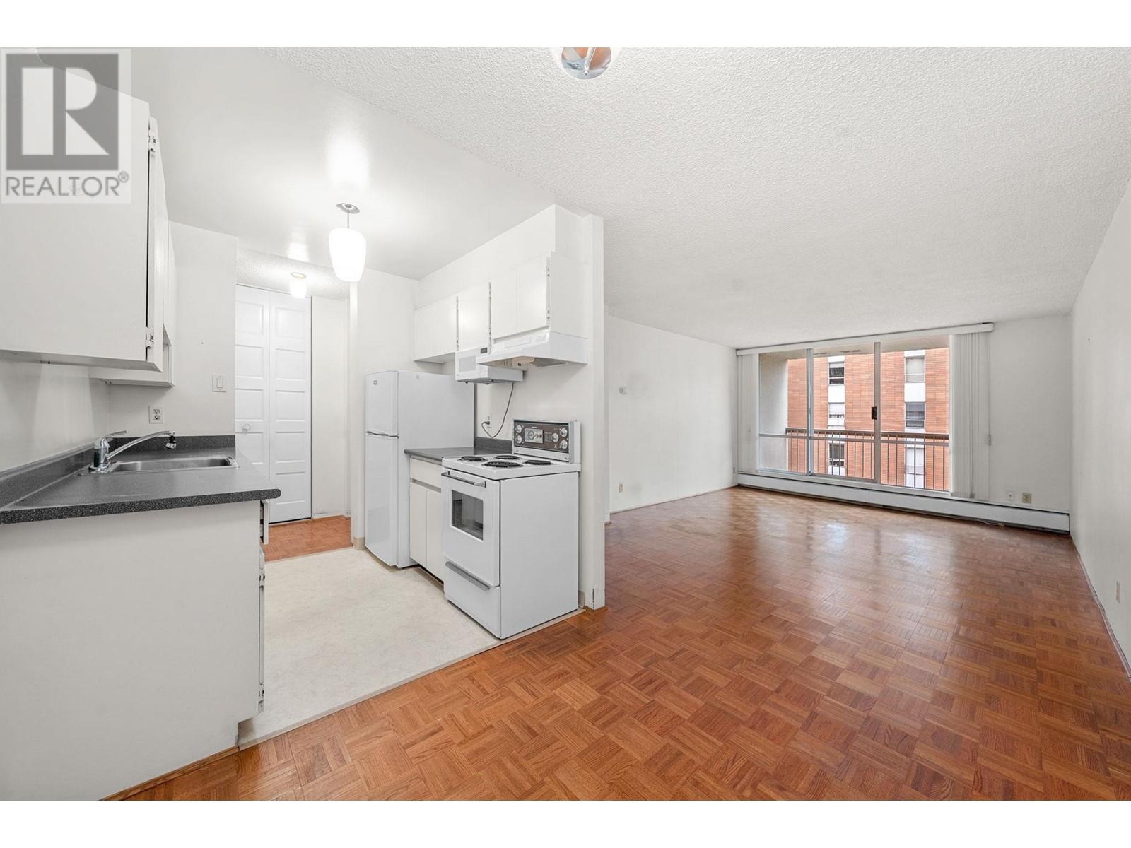 405 2016 Fullerton Avenue, North Vancouver, British Columbia  V7P 3E6 - Photo 7 - R2990133
