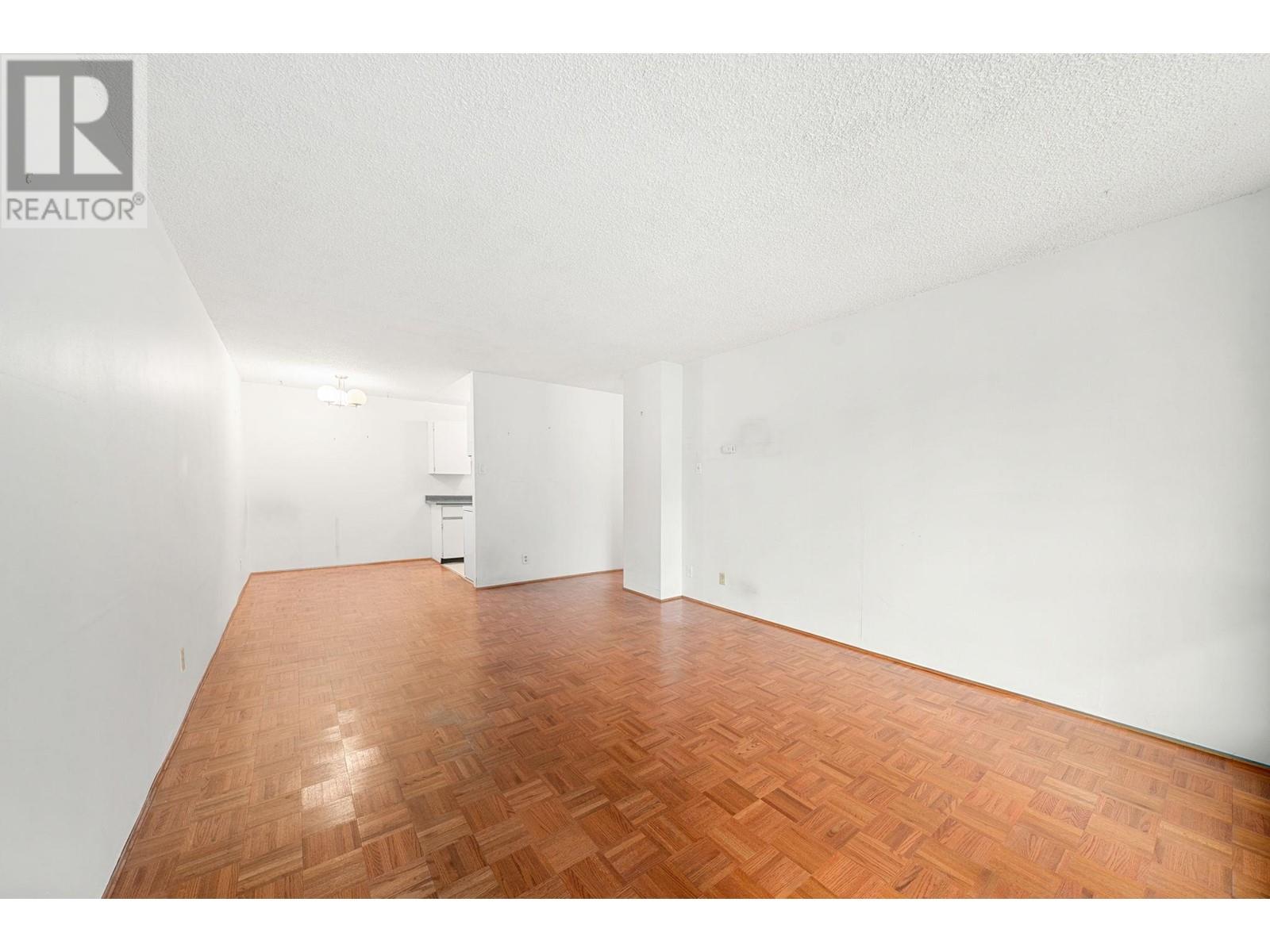 405 2016 Fullerton Avenue, North Vancouver, British Columbia  V7P 3E6 - Photo 9 - R2990133