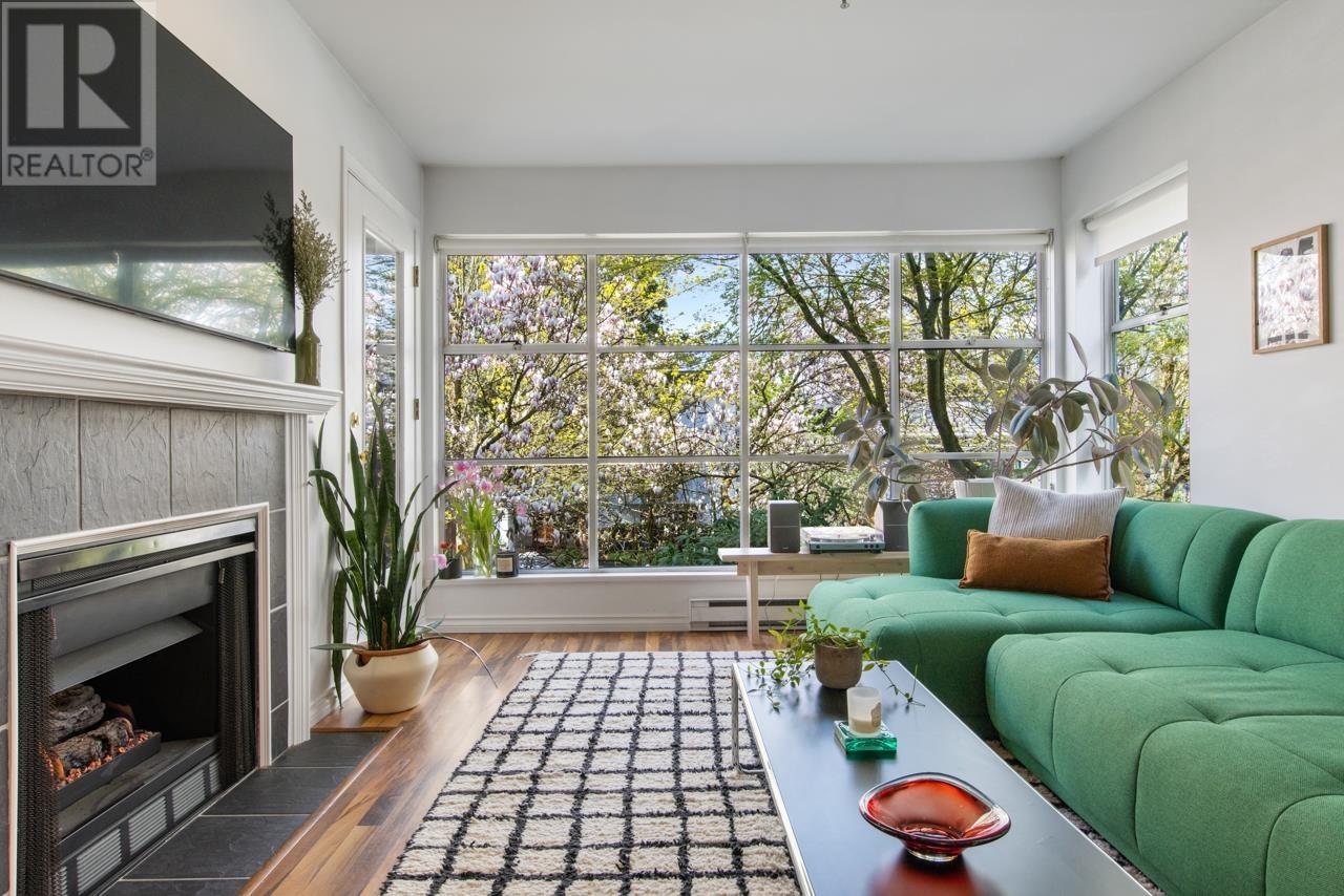 204 2250 W 3rd Avenue, Vancouver, British Columbia  V6K 1L4 - Photo 1 - R2990170