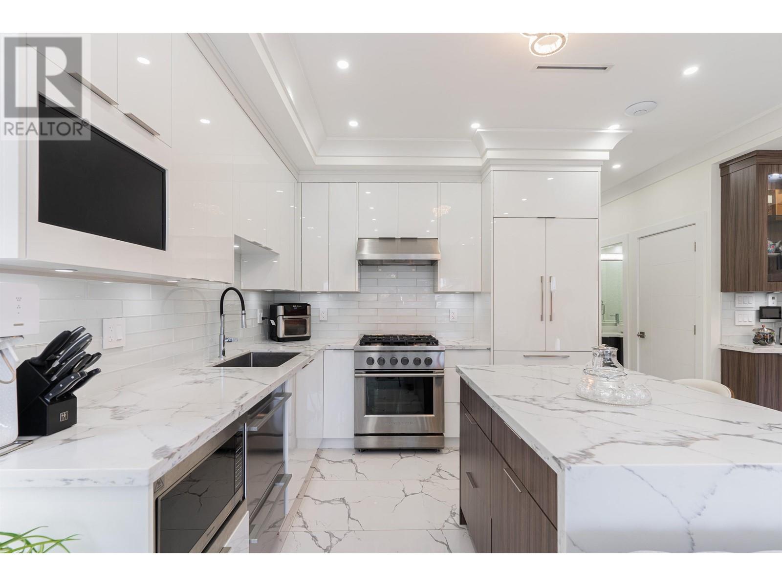 1265 E 26th Avenue, Vancouver, British Columbia  V5V 2J9 - Photo 7 - R2990182