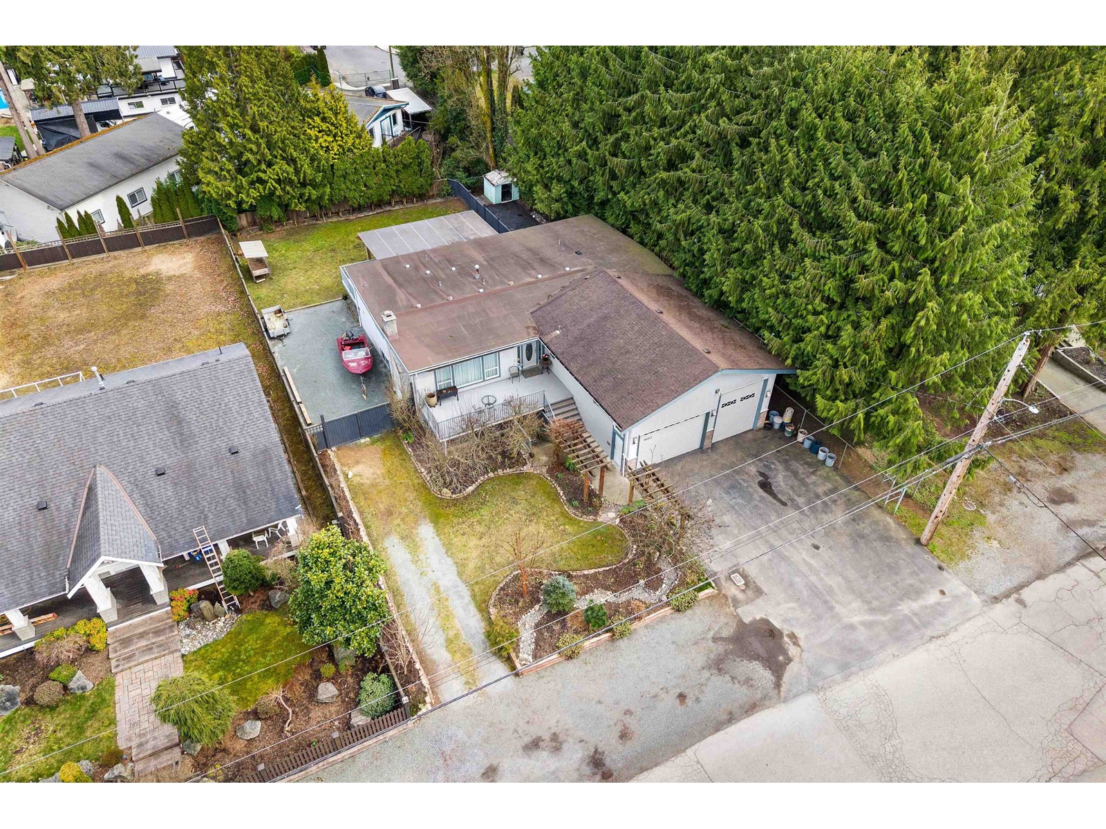 Property at 4602 206 STREET image 2