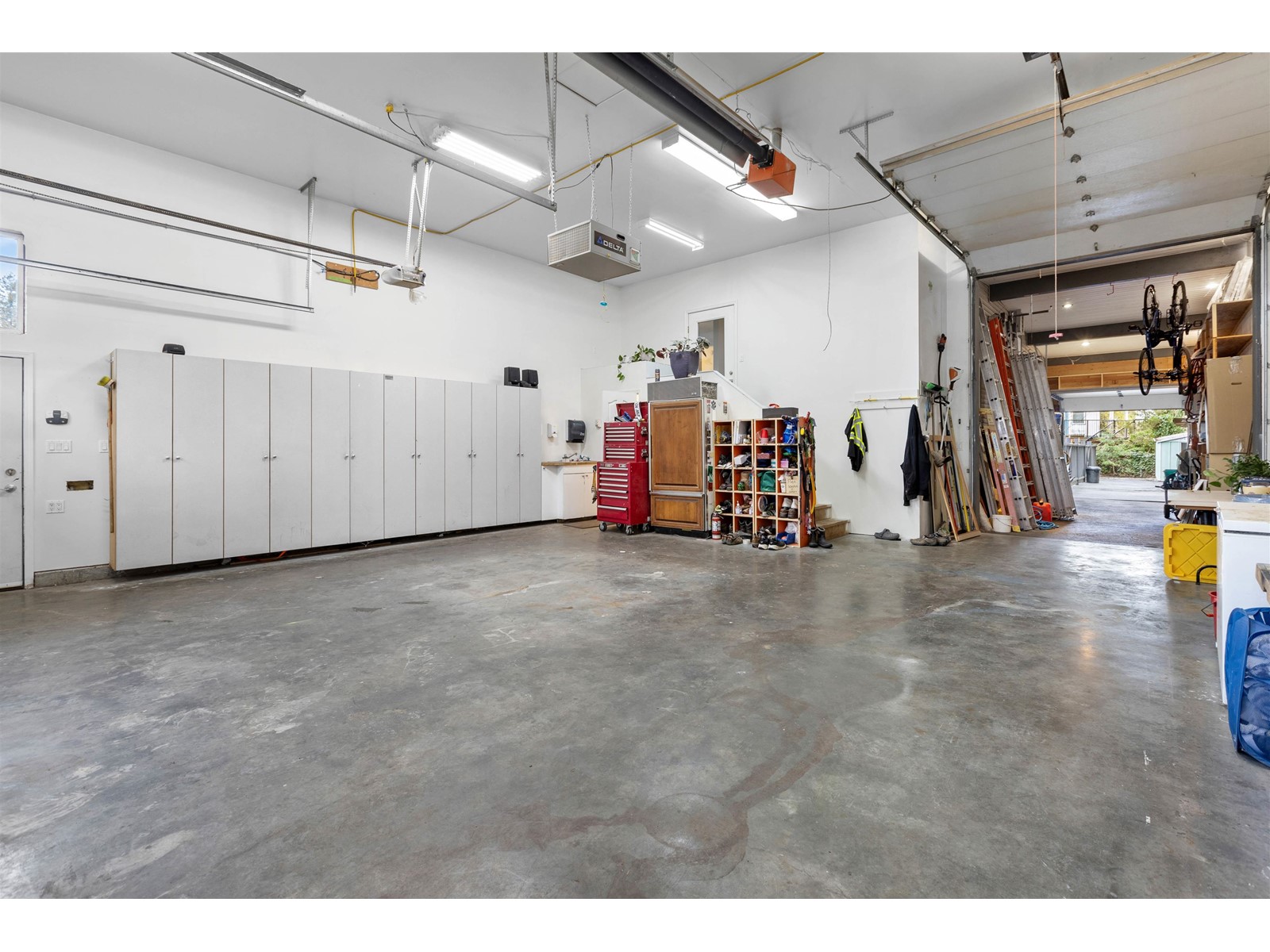 Property at 4602 206 STREET image 5