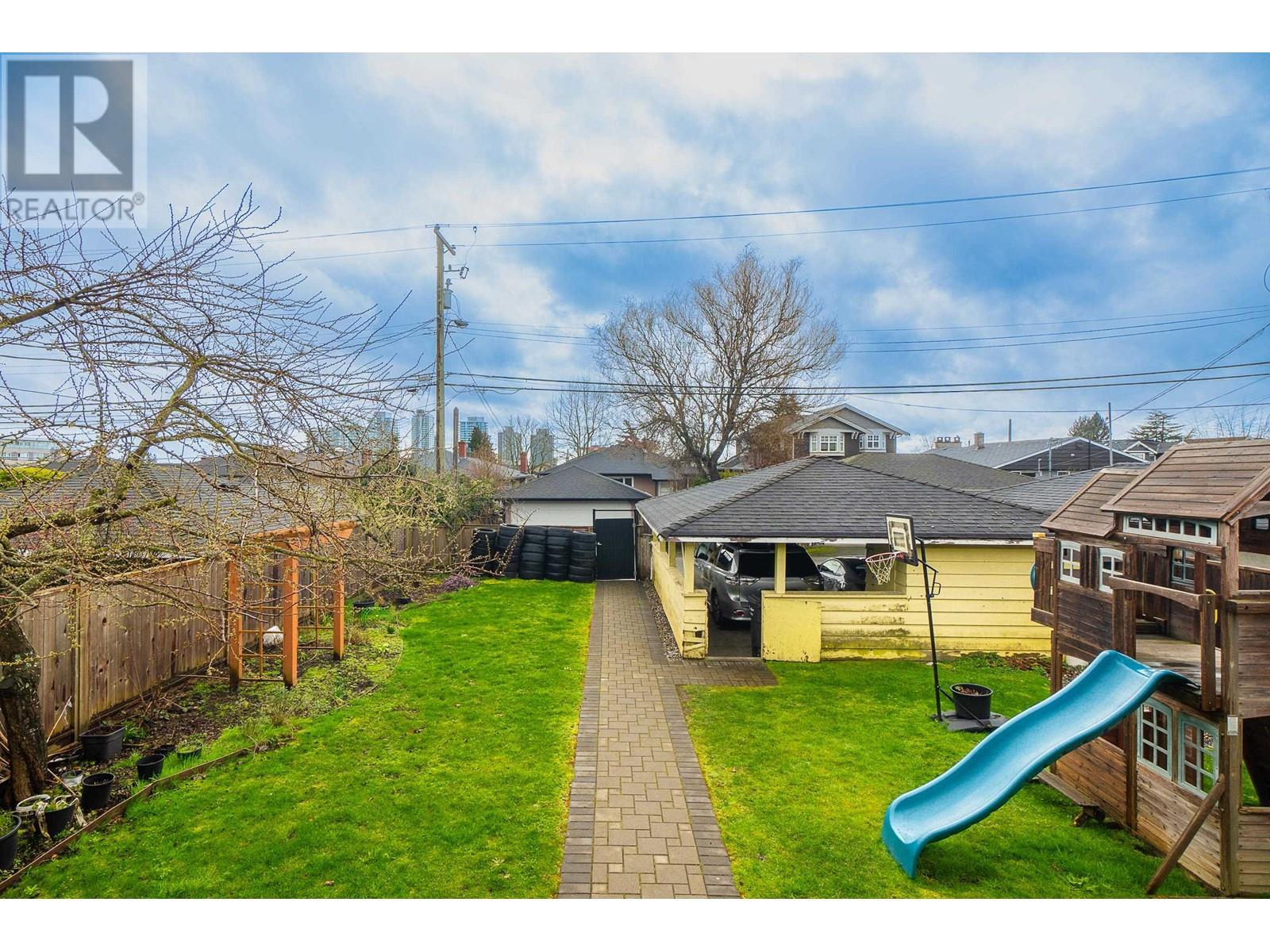 578 W 59th Avenue, Vancouver, British Columbia  V6P 1X5 - Photo 11 - R2990141