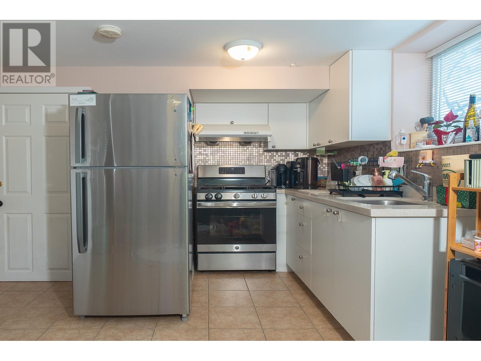 578 W 59th Avenue, Vancouver, British Columbia  V6P 1X5 - Photo 22 - R2990141