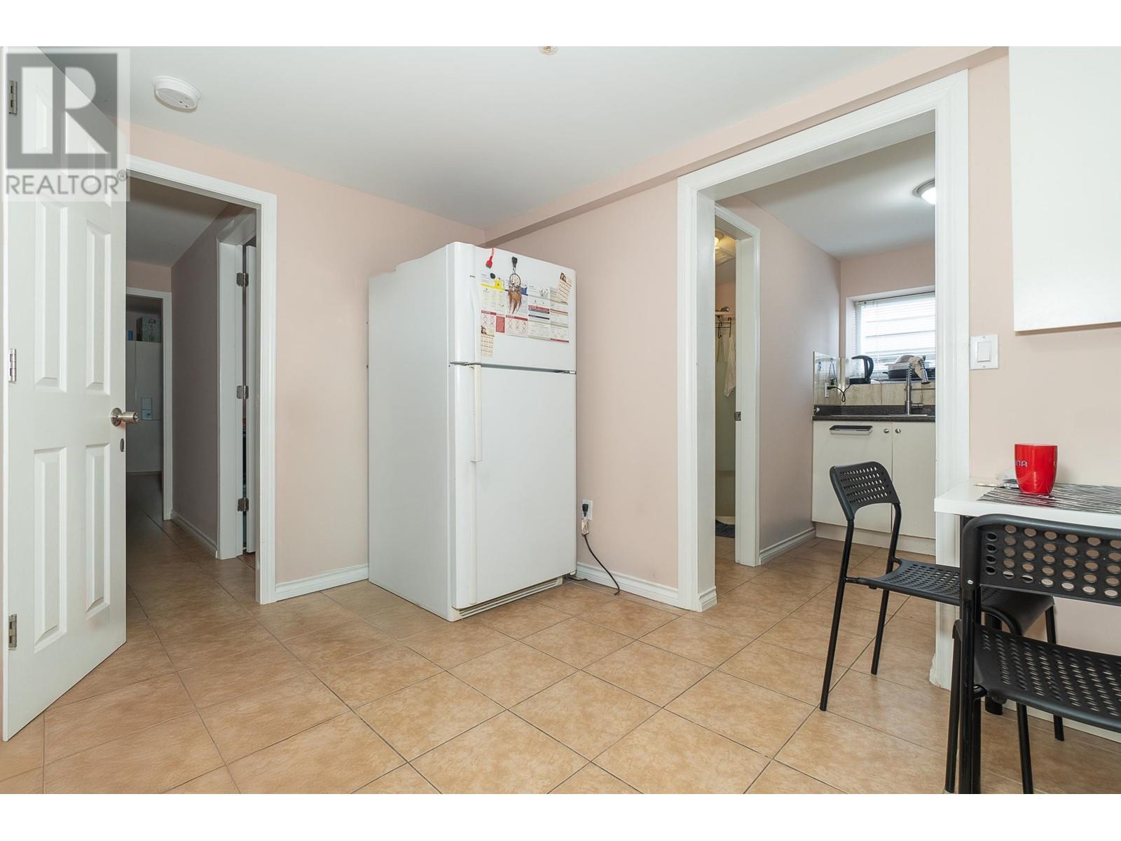 578 W 59th Avenue, Vancouver, British Columbia  V6P 1X5 - Photo 28 - R2990141