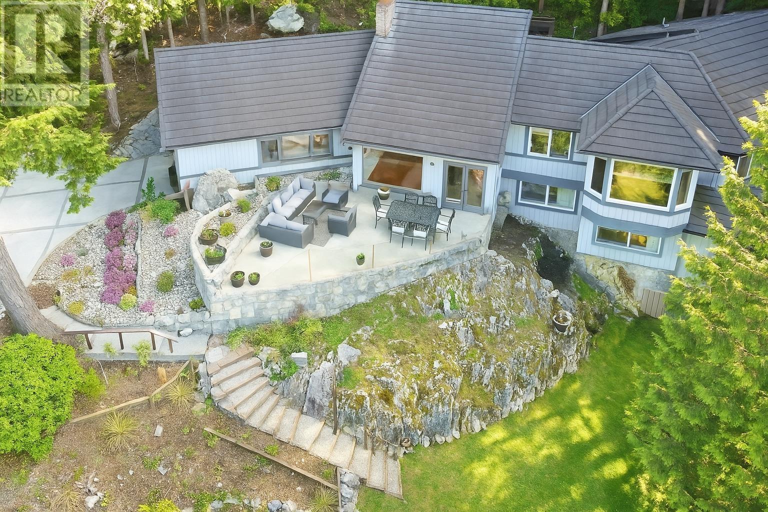 4720 Woodley Drive, West Vancouver, British Columbia  V7S 3A1 - Photo 2 - R2990166