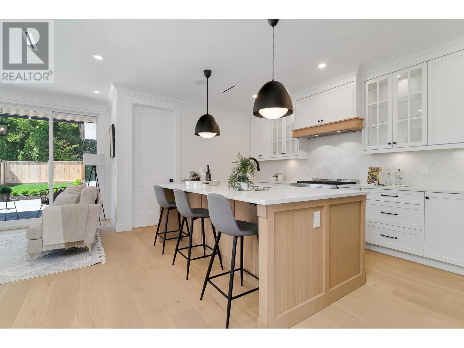 Property at 3031 FROMME ROAD image 5