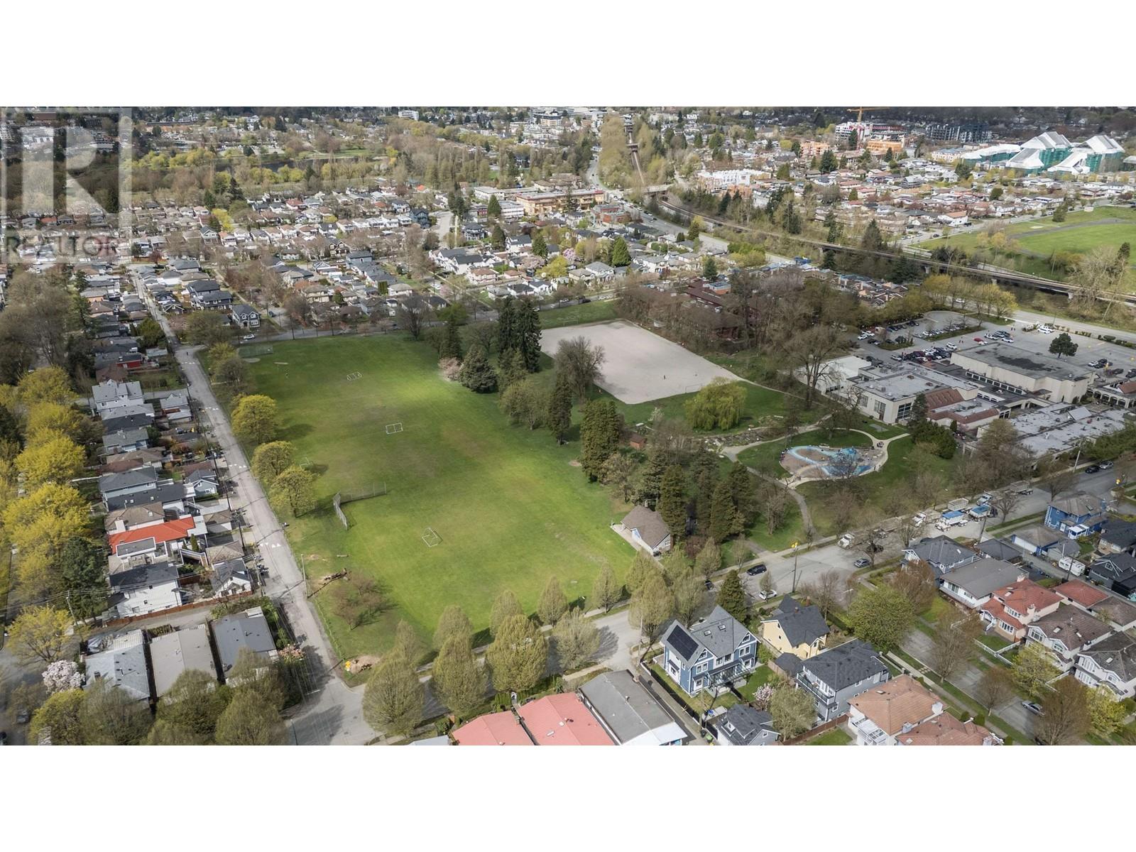 3324 Winlaw Place, Vancouver, British Columbia  V5M 3G4 - Photo 17 - R2990187