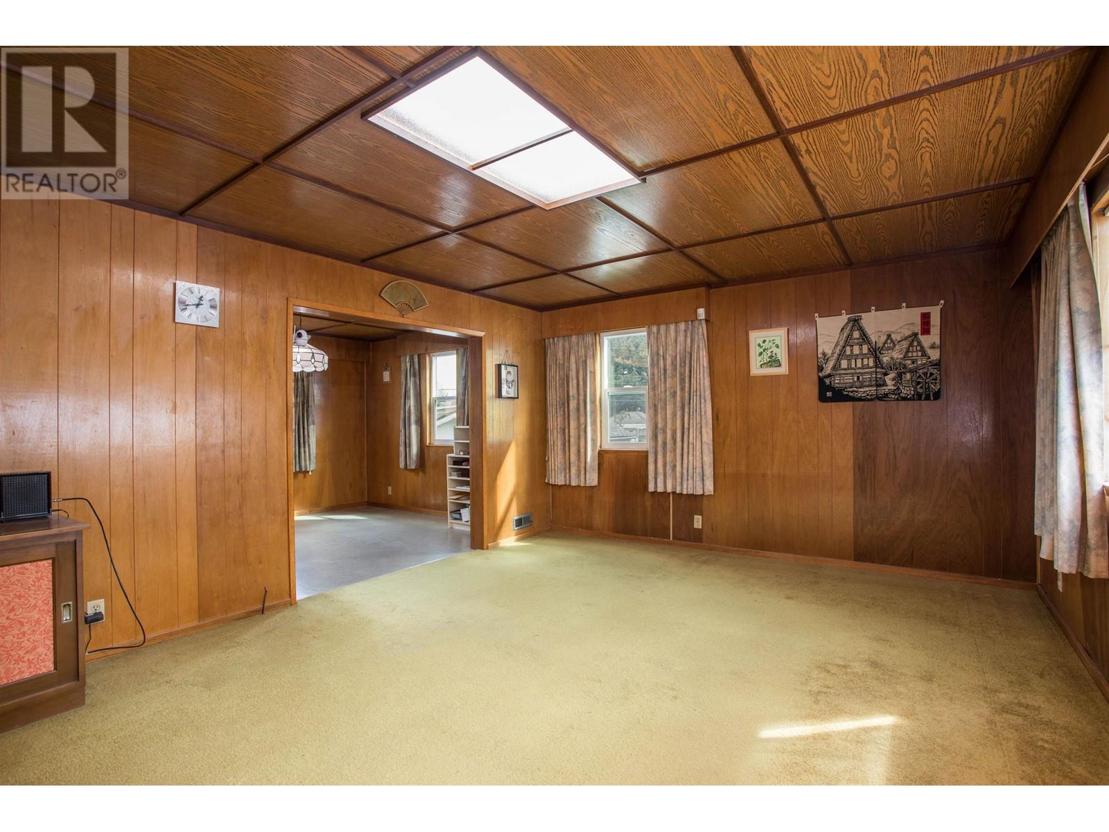 3324 Winlaw Place, Vancouver, British Columbia  V5M 3G4 - Photo 4 - R2990187