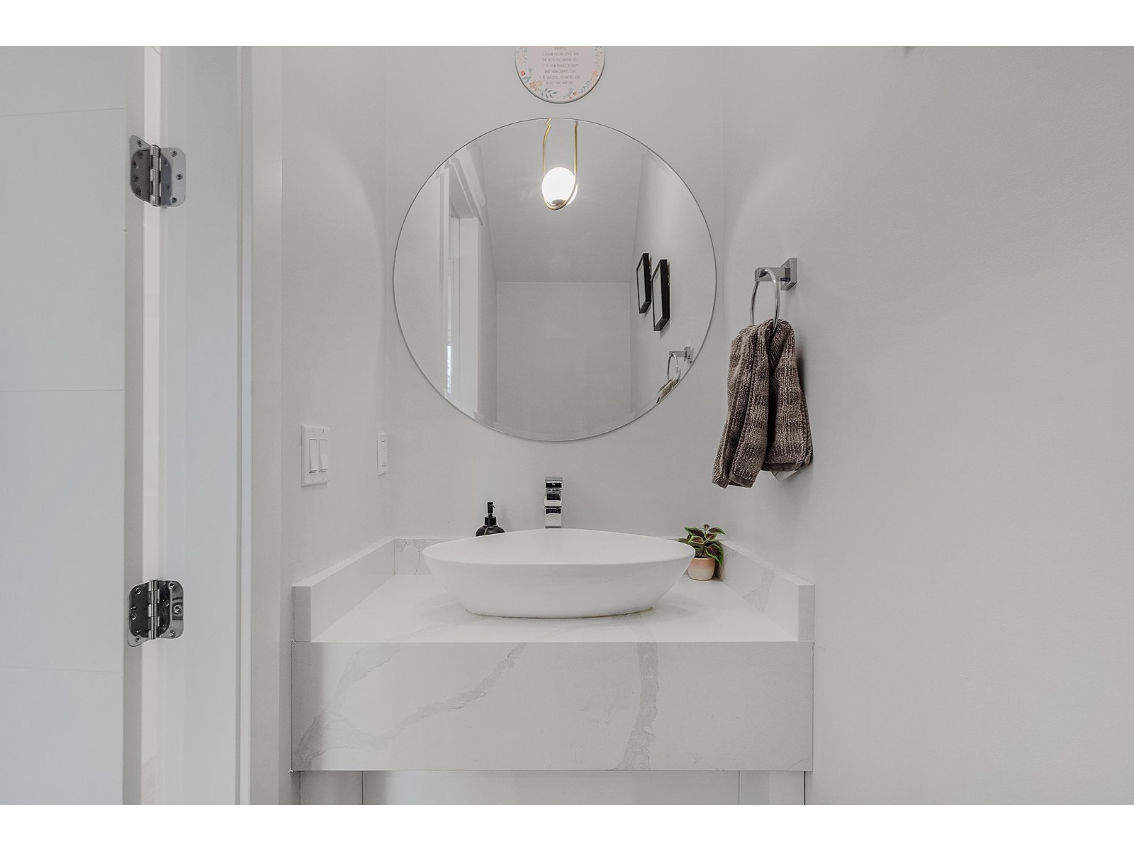 5901 141 Street, Surrey, British Columbia  V3X 2R9 - Photo 9 - R2989550