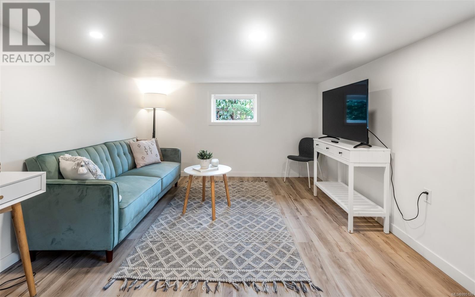 1425 Bay St, Victoria, British Columbia  V8R 1A6 - Photo 24 - 995128