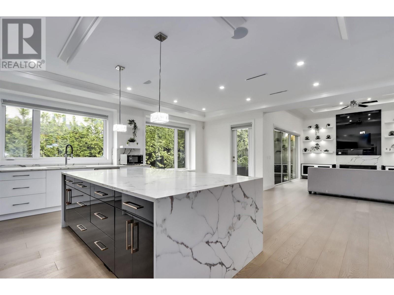 3560 Highland Boulevard, North Vancouver, British Columbia  V7R 2Y6 - Photo 11 - R2959899