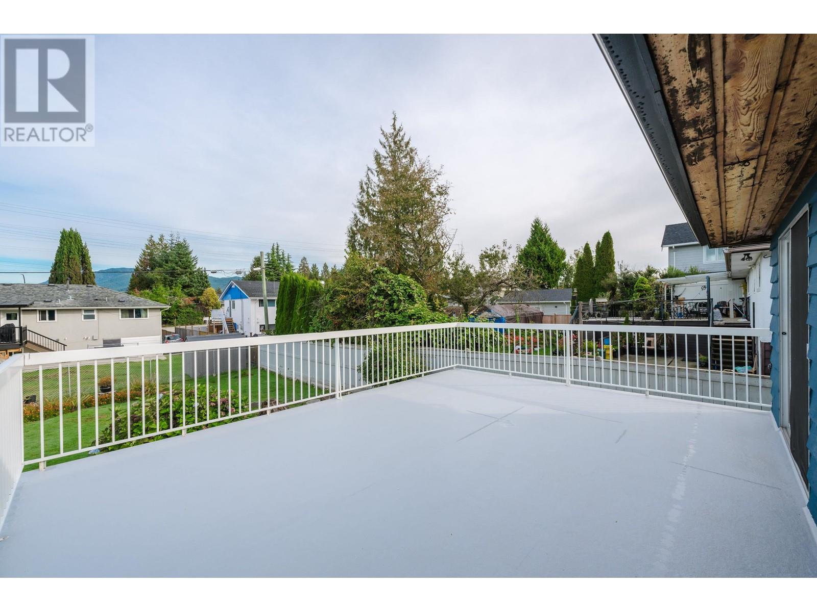 1831 Grover Avenue, Coquitlam, British Columbia  V3J 3G7 - Photo 31 - R2990030