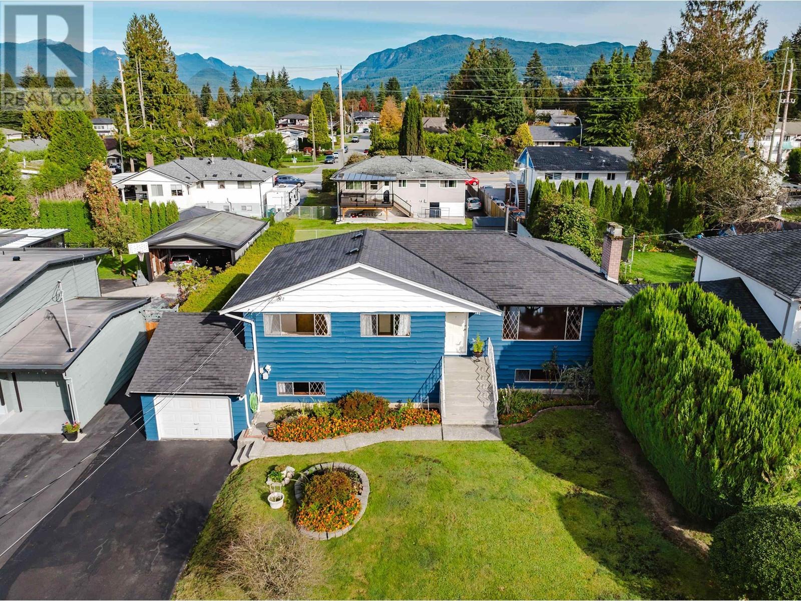 1831 Grover Avenue, Coquitlam, British Columbia  V3J 3G7 - Photo 5 - R2990030
