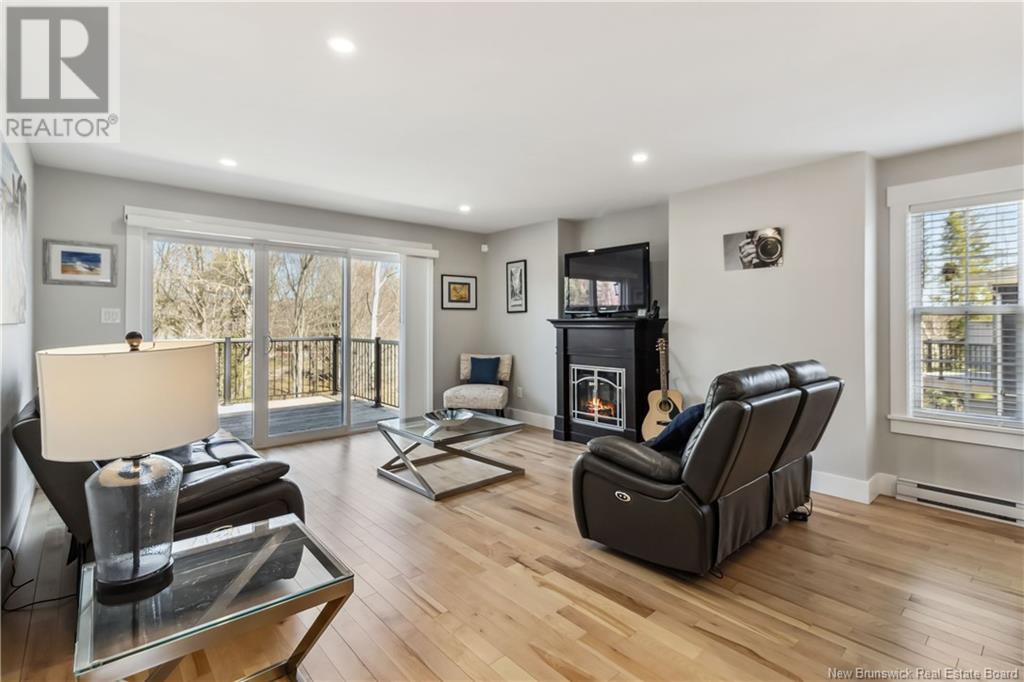 Property at 45 Sedona Crescent image 4