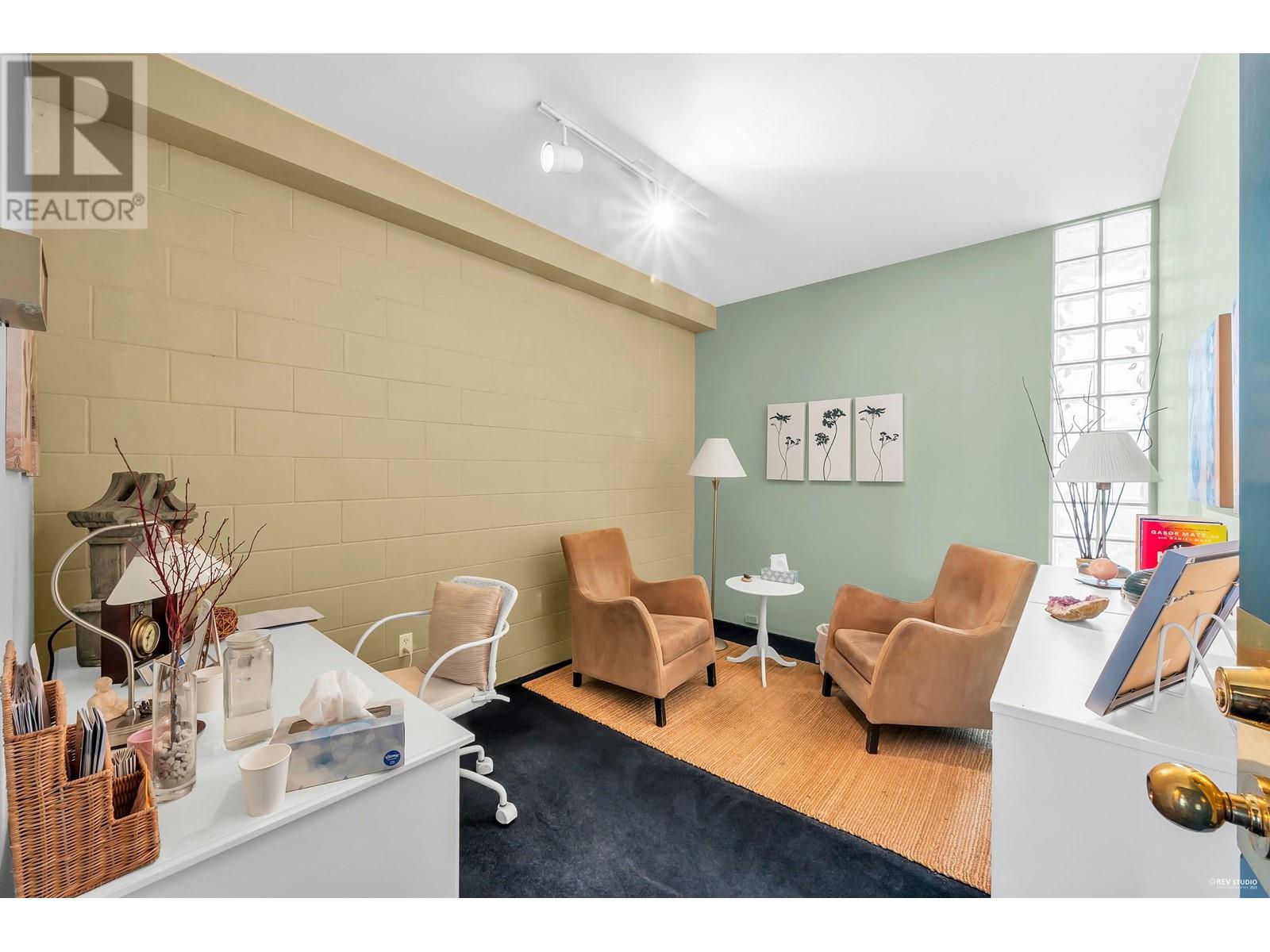 Listing Picture 24 of 26 : 101/201PH 2065 W 4TH AVENUE, Vancouver / 溫哥華 - 魯藝地產 Yvonne Lu Group - MLS Medallion Club Member