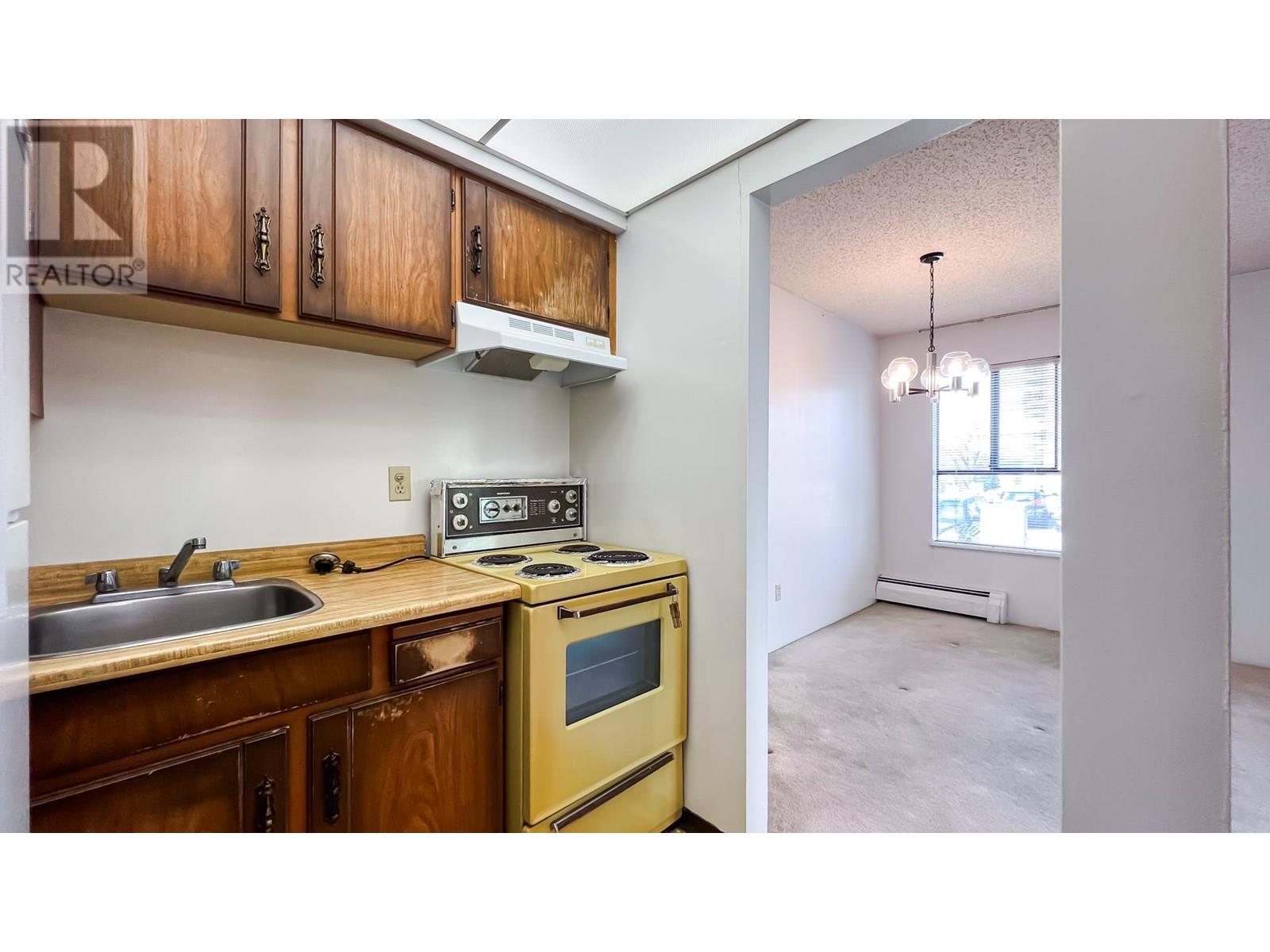 308 1215 Pacific Street, Vancouver, British Columbia  V6E 3W6 - Photo 6 - R2989858