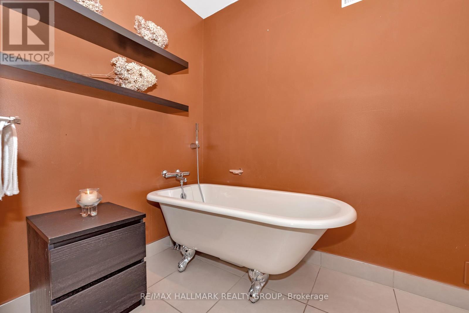 42 Twilight (Davidson) Crescent, Ottawa, Ontario  K1J 6M3 - Photo 29 - X12082396