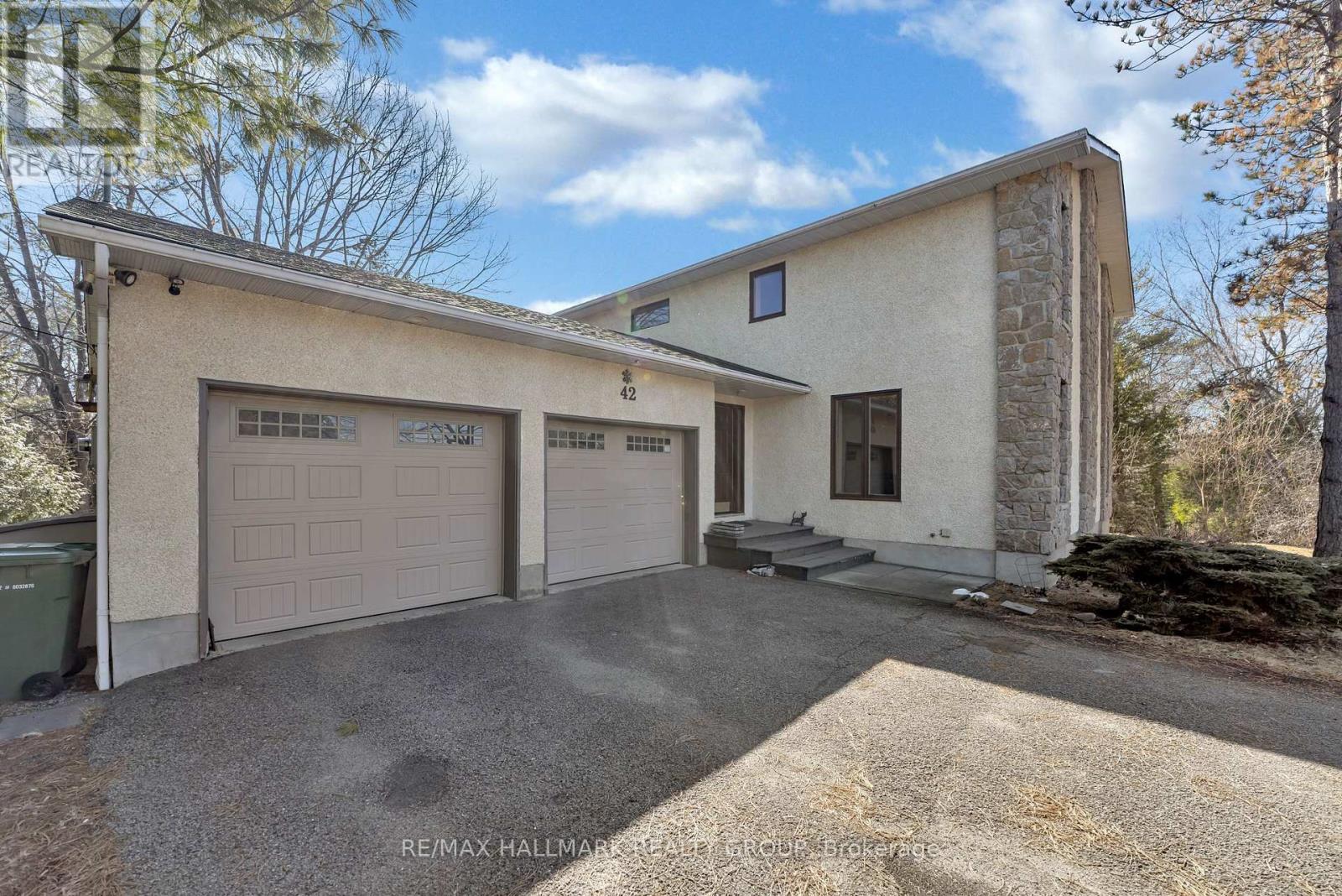 Property at 42 TWILIGHT (DAVIDSON) CRESCENT image 3