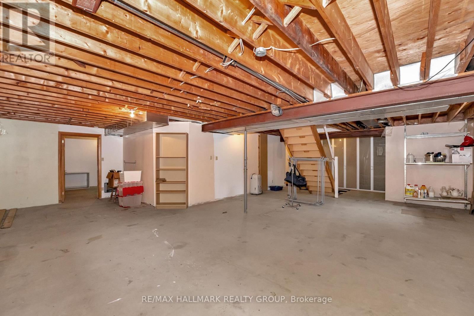 42 Twilight (Davidson) Crescent, Ottawa, Ontario  K1J 6M3 - Photo 35 - X12082396