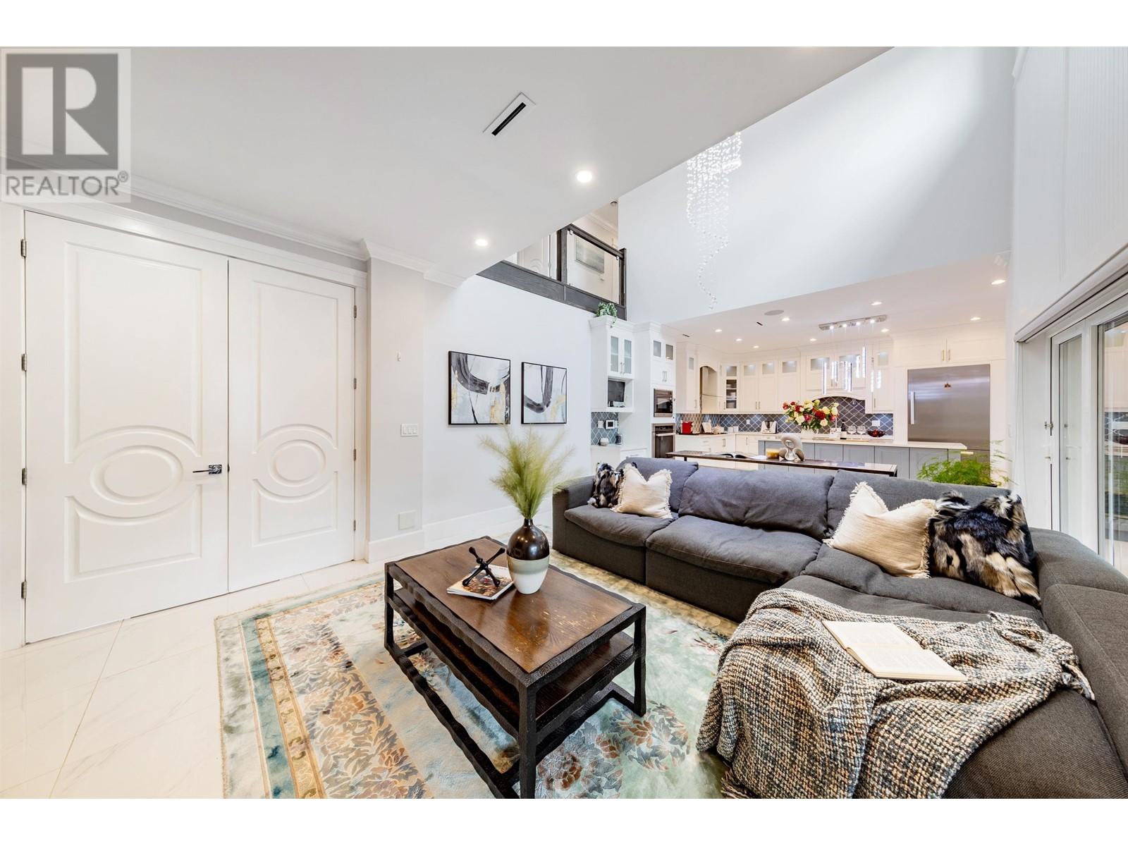 6280 Buchanan Street, Burnaby, British Columbia  V5B 2S5 - Photo 10 - R2982441